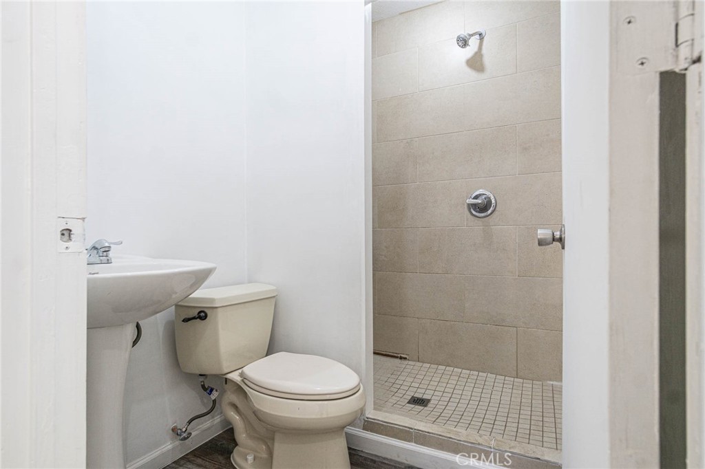 Apple Valley, California, 92308, United States, 4 Bedrooms Bedrooms, ,3 BathroomsBathrooms,Residential,For Sale,2038971
