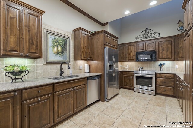 Kerrville, Texas, 78028, United States, 3 Bedrooms Bedrooms, ,3 BathroomsBathrooms,Residential,For Sale,1983135