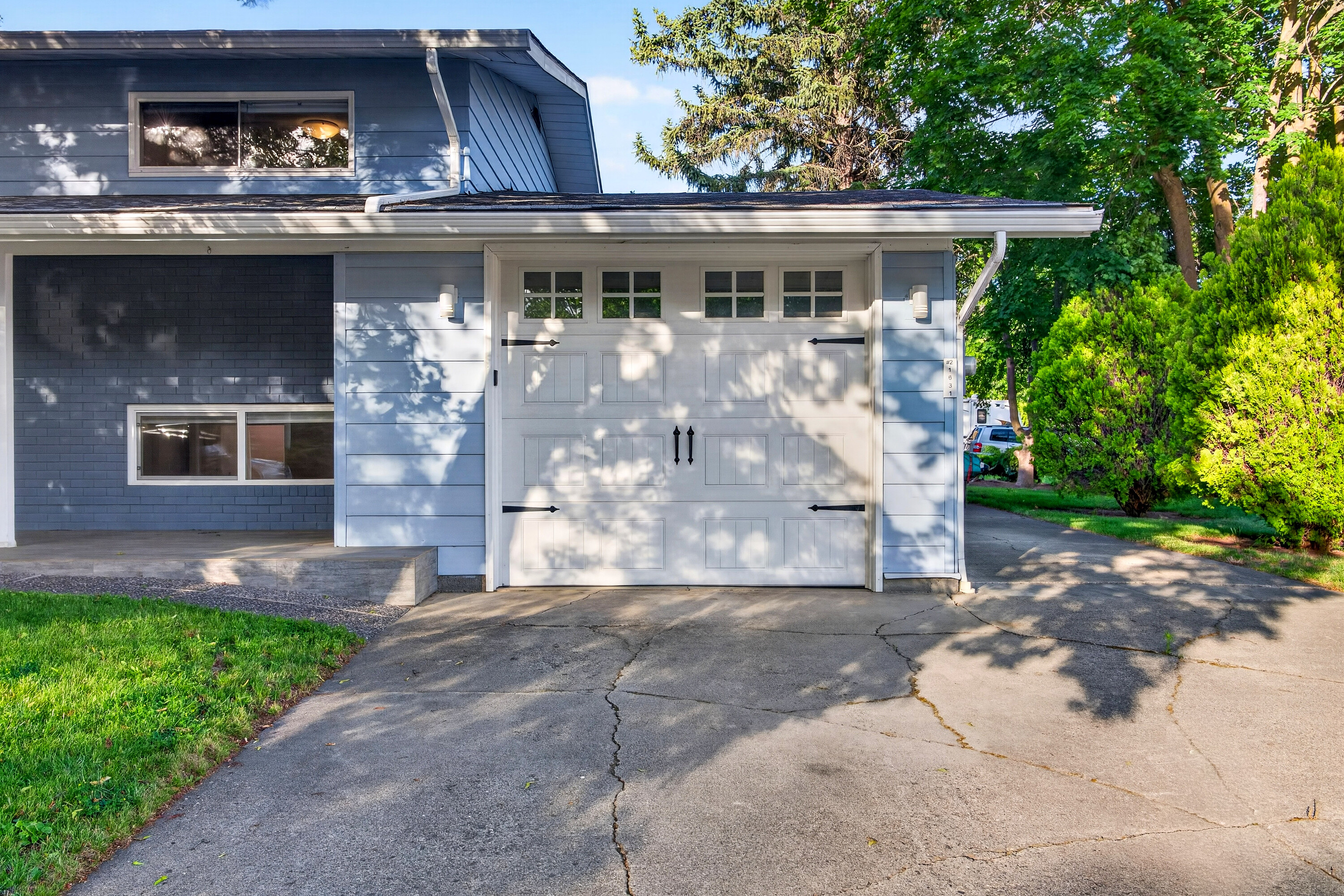  Spacious Glenmore Home - 物件實景