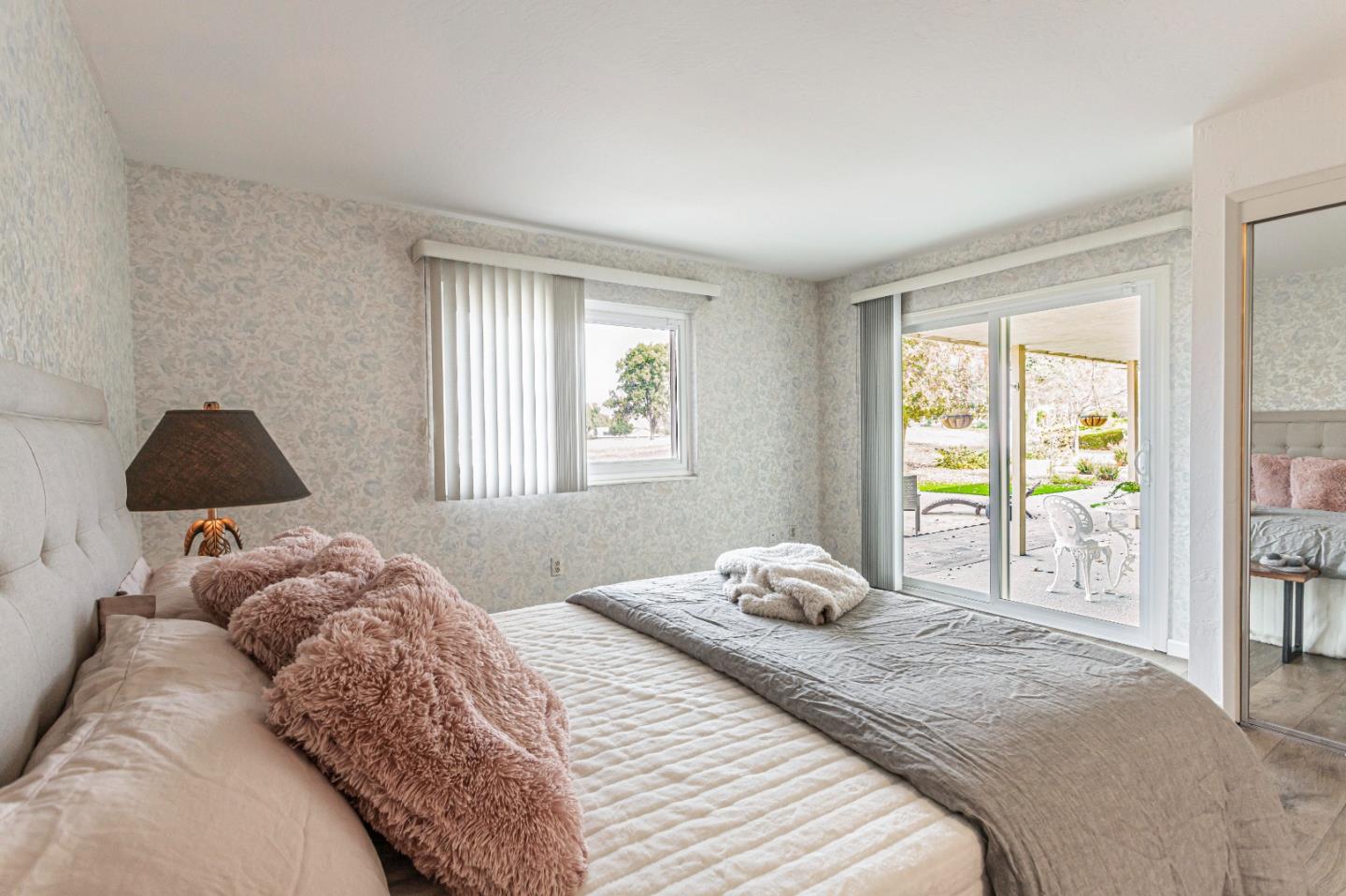 Hollister, California, 95023, United States, 4 Bedrooms Bedrooms, ,3 BathroomsBathrooms,Residential,For Sale,1750657