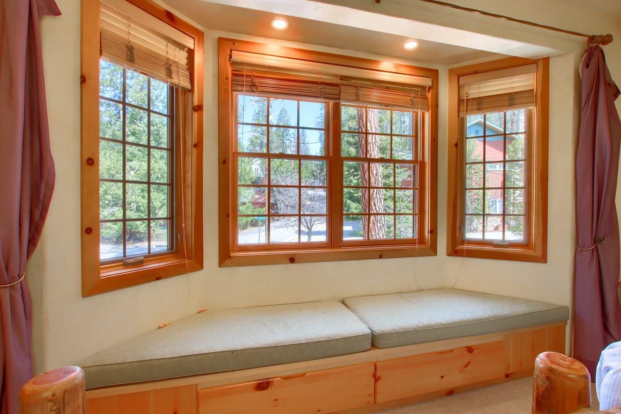 Bass Lake, California, 93604, United States, 3 Bedrooms Bedrooms, ,3 BathroomsBathrooms,Residential,For Sale,1975470