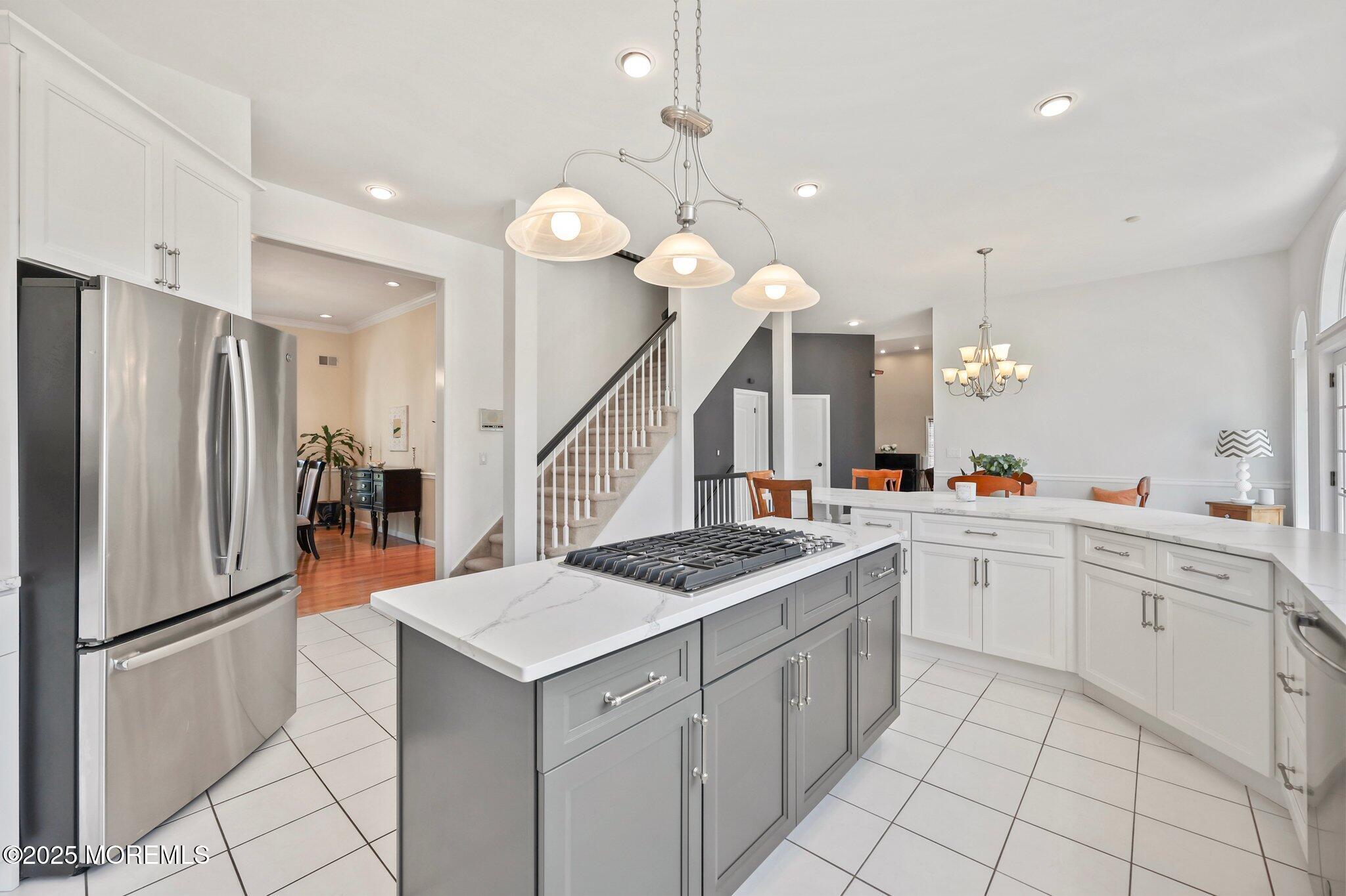 Manalapan, New Jersey, 07726, United States, 5 Bedrooms Bedrooms, ,7 BathroomsBathrooms,Residential,For Sale,1979083