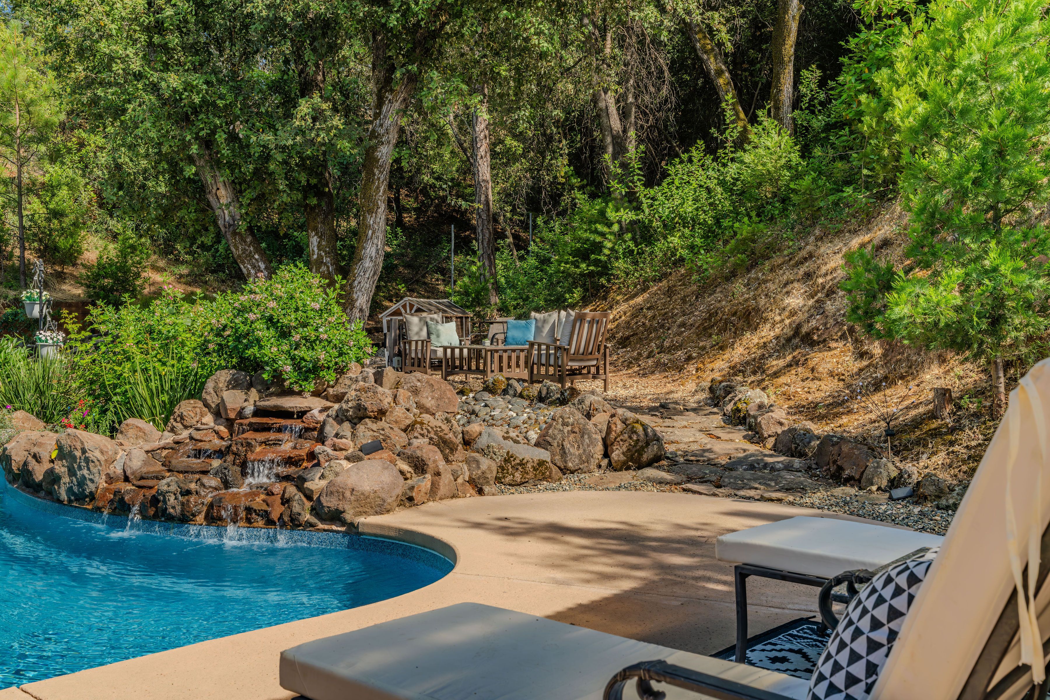  Mediterranean-Inspired Estate on 1.67 Acres  Private Oasis in Jackson - 物件實景