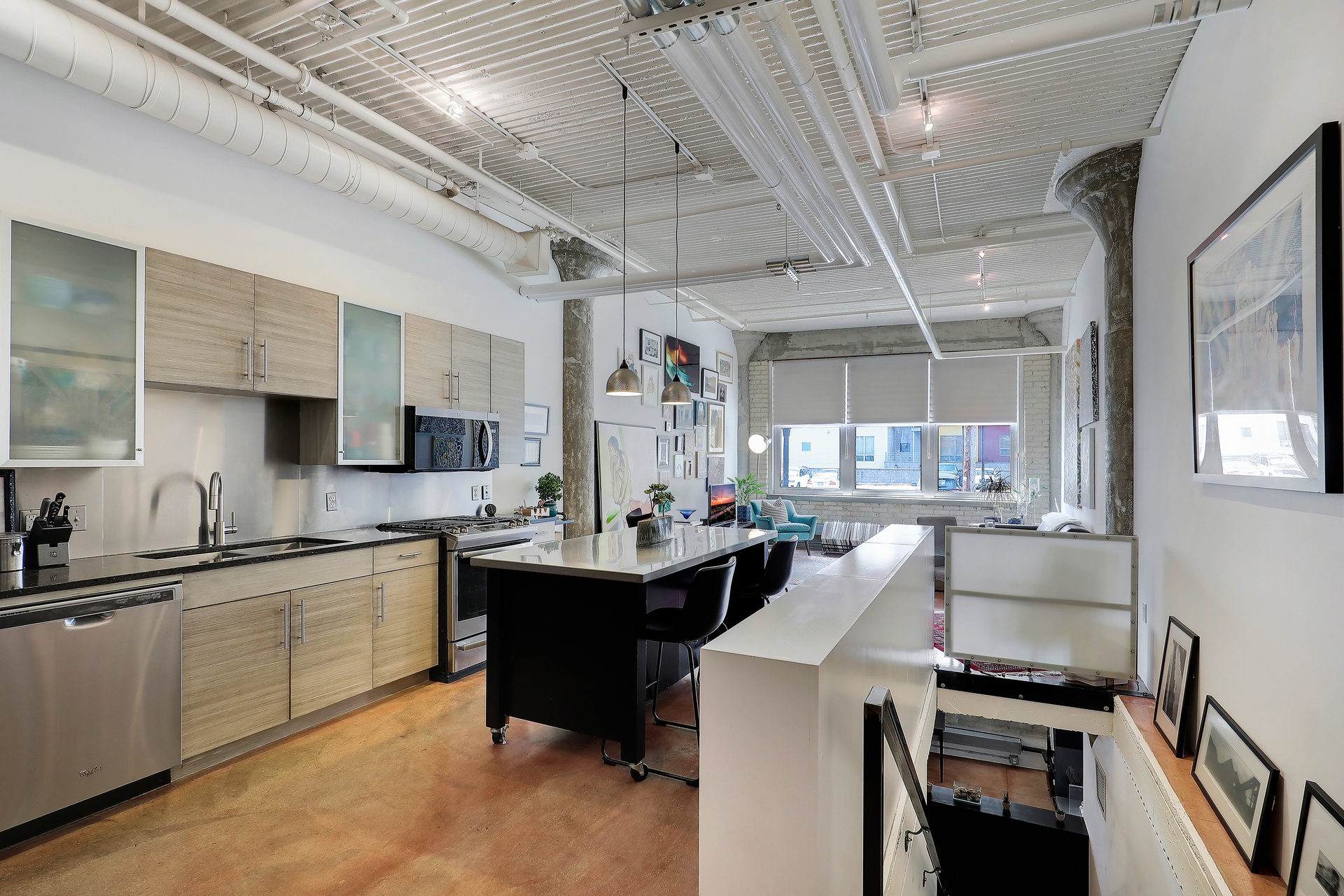  Urban Living Reimagined at 9th Street Lofts - 物件實景