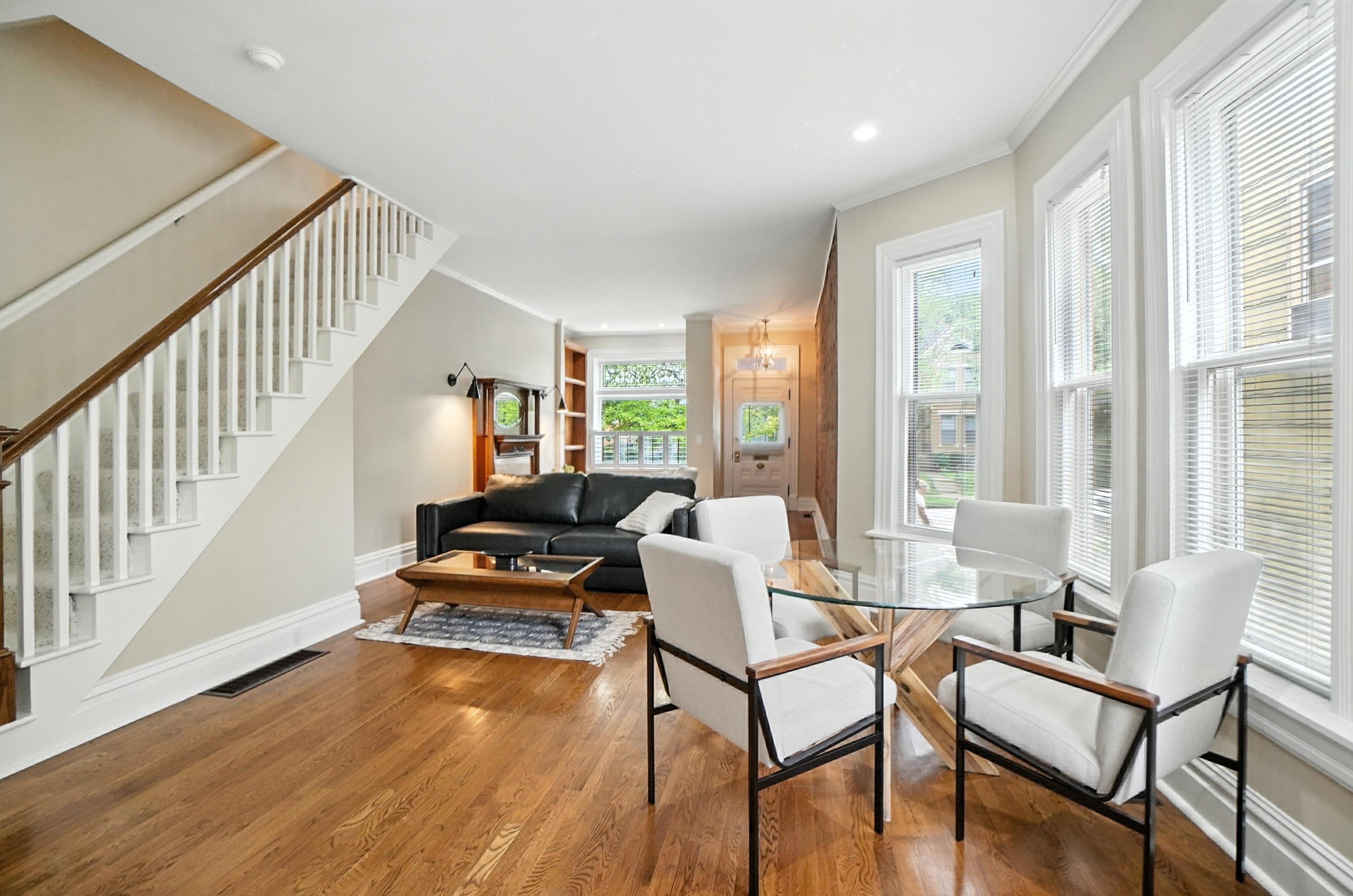 Columbus, Ohio, 43201, United States, 3 Bedrooms Bedrooms, ,4 BathroomsBathrooms,Residential,For Sale,1903753