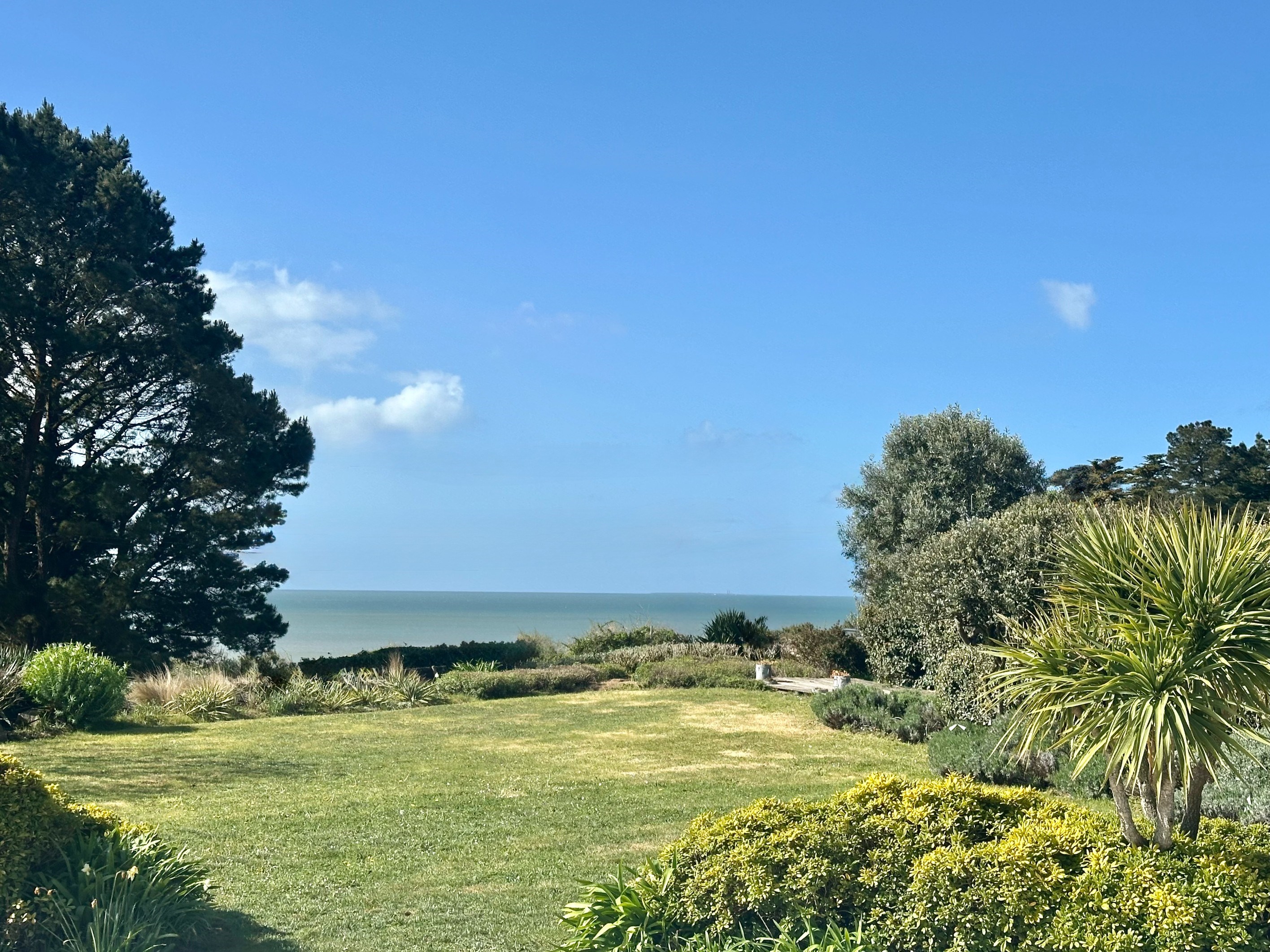 Exceptional Seafront Property – Exclusive Listing - 物件實景