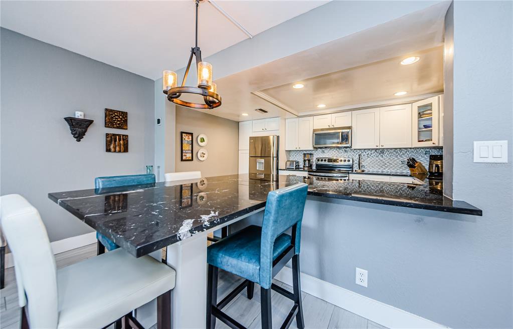 Clearwater Beach, Florida, 33767, United States, 2 Bedrooms Bedrooms, ,2 BathroomsBathrooms,Residential,For Sale,1849008