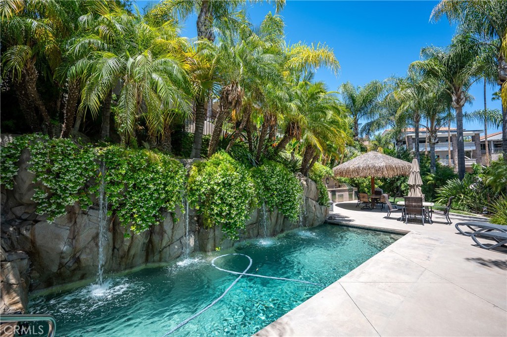 Canyon Lake, California, 92587, United States, 3 Bedrooms Bedrooms, ,2 BathroomsBathrooms,Residential,For Sale,1945004