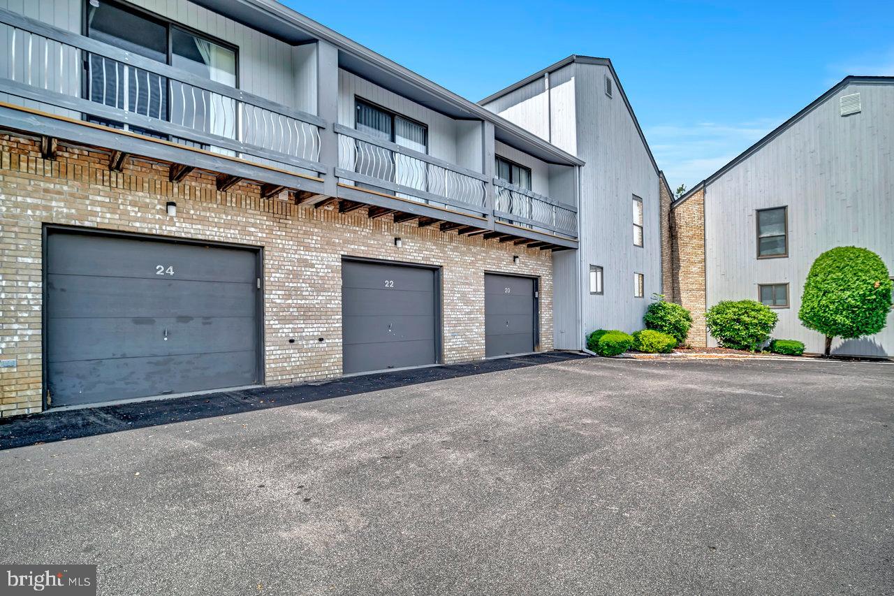 Monmouth Junction, New Jersey, 08852, United States, 2 Bedrooms Bedrooms, ,3 BathroomsBathrooms,Residential,For Sale,1955915