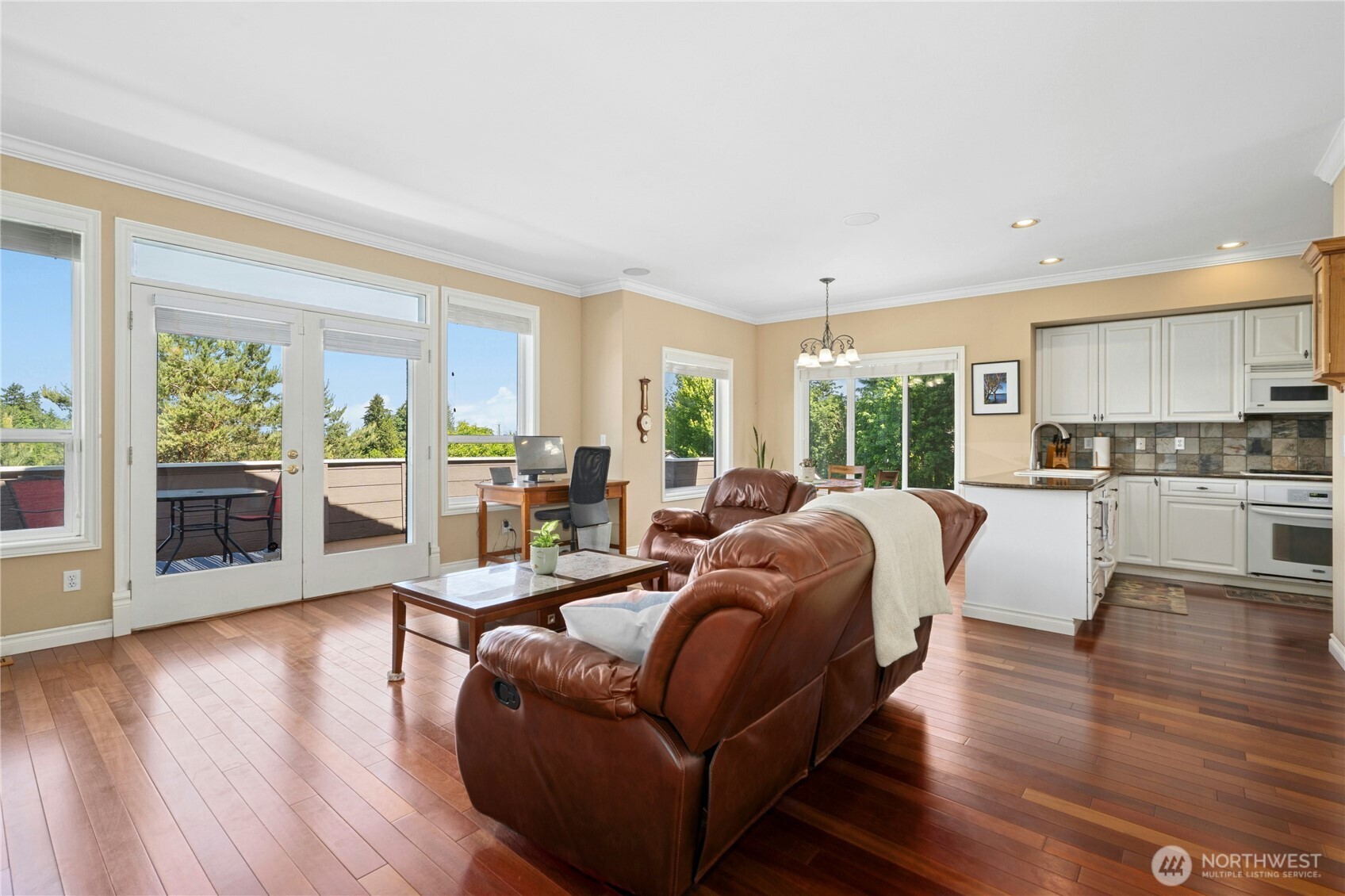 Newcastle, Washington, 98056, United States, 3 Bedrooms Bedrooms, ,3 BathroomsBathrooms,Residential,For Sale,1839033