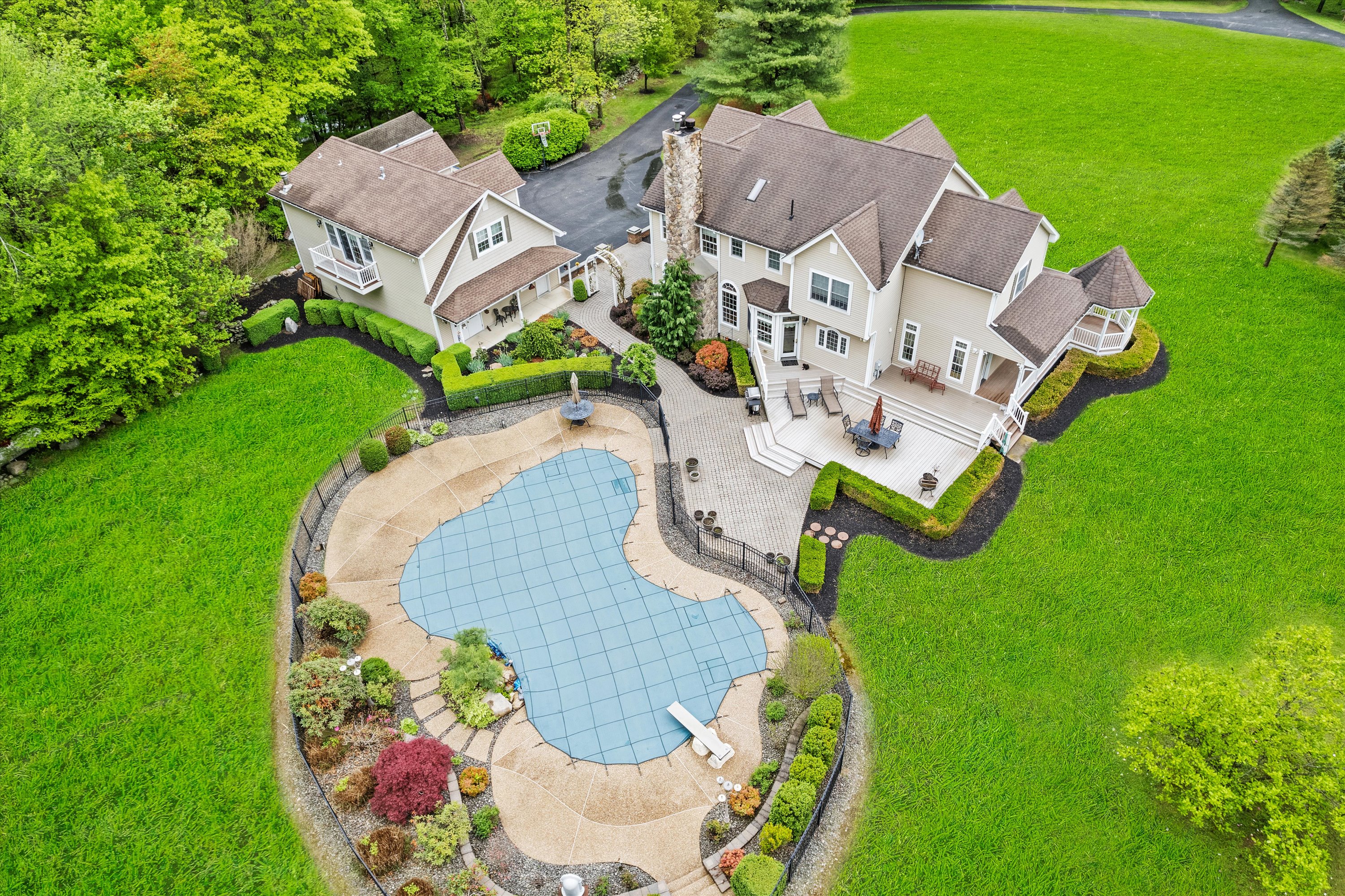 Montgomery, New York, 12549, United States, 4 Bedrooms Bedrooms, ,4 BathroomsBathrooms,Residential,For Sale,1806670