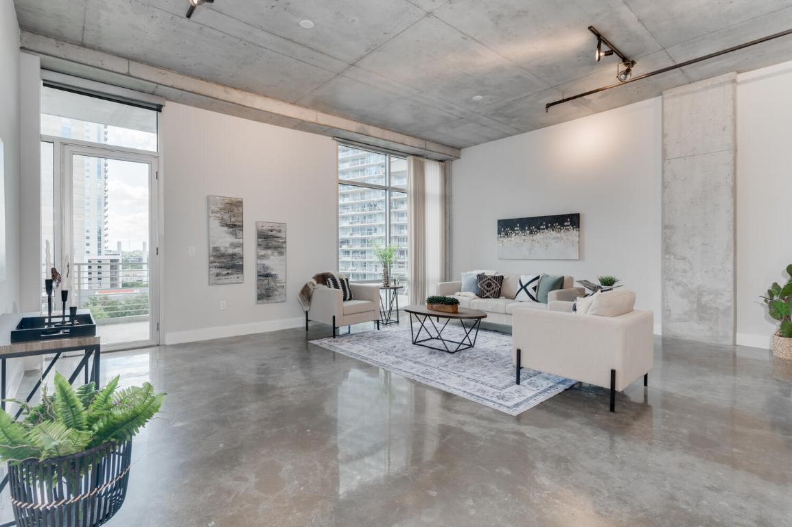 Austin, Texas, 78703, United States, 1 Bedroom Bedrooms, ,1 BathroomBathrooms,Residential,For Sale,1957666