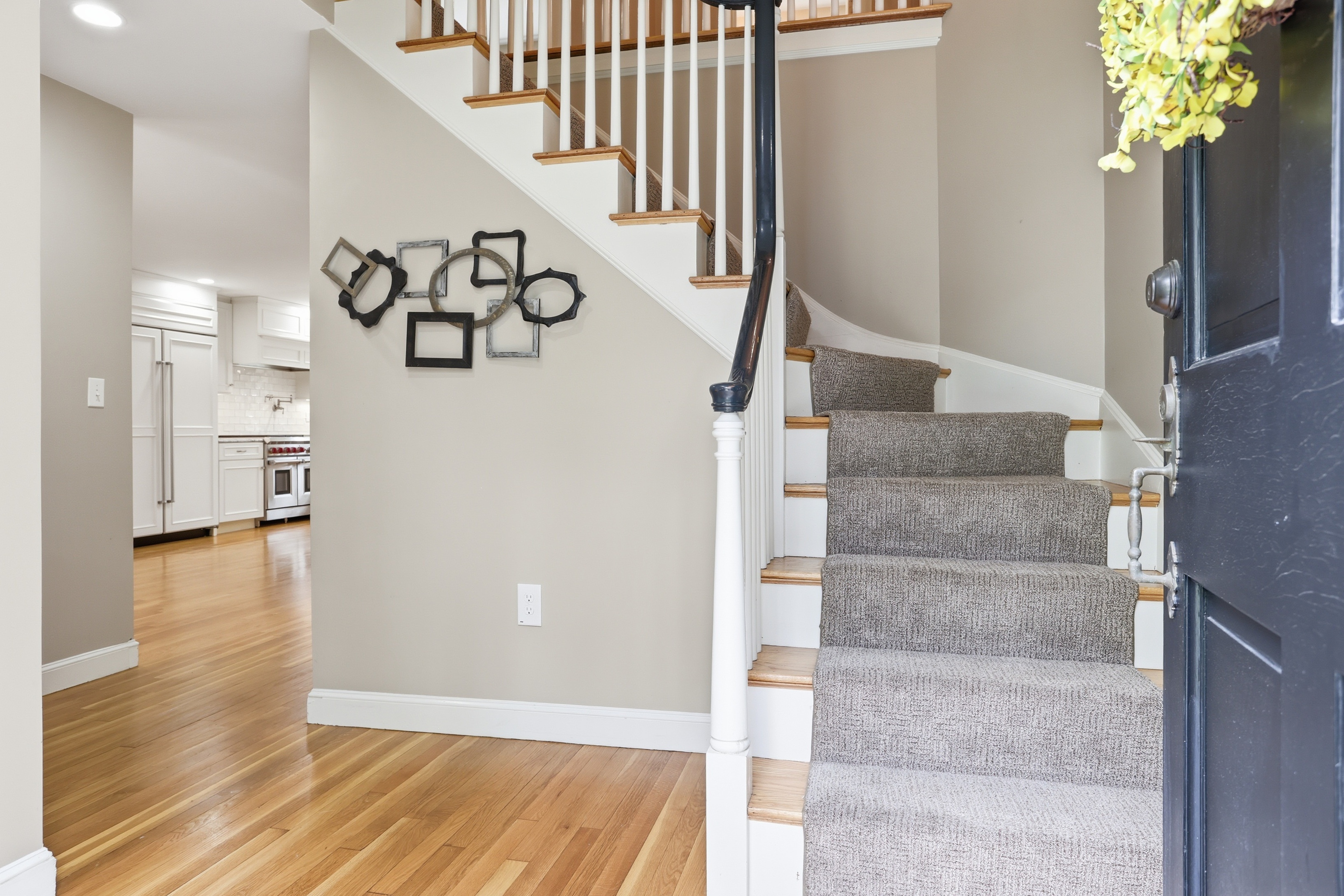  46 Hayden Lane, Bedford, MA 01730 - 物件實景