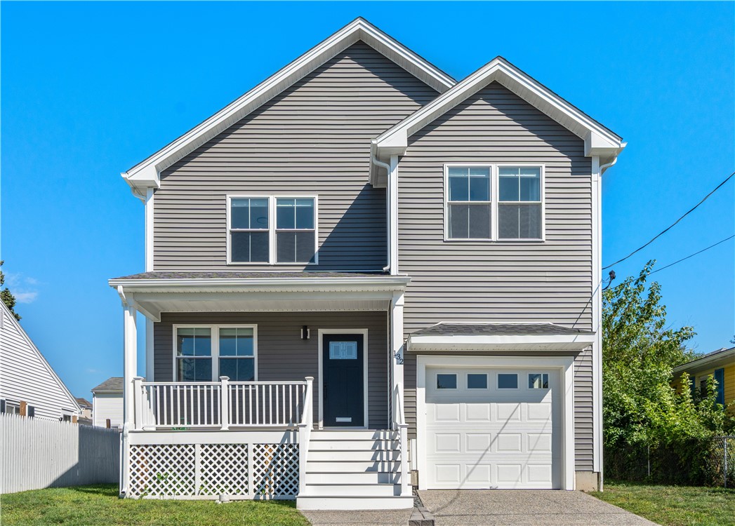 East Providence, Rhode Island, 02914, United States, 4 Bedrooms Bedrooms, ,3 BathroomsBathrooms,Residential,For Sale,1941827