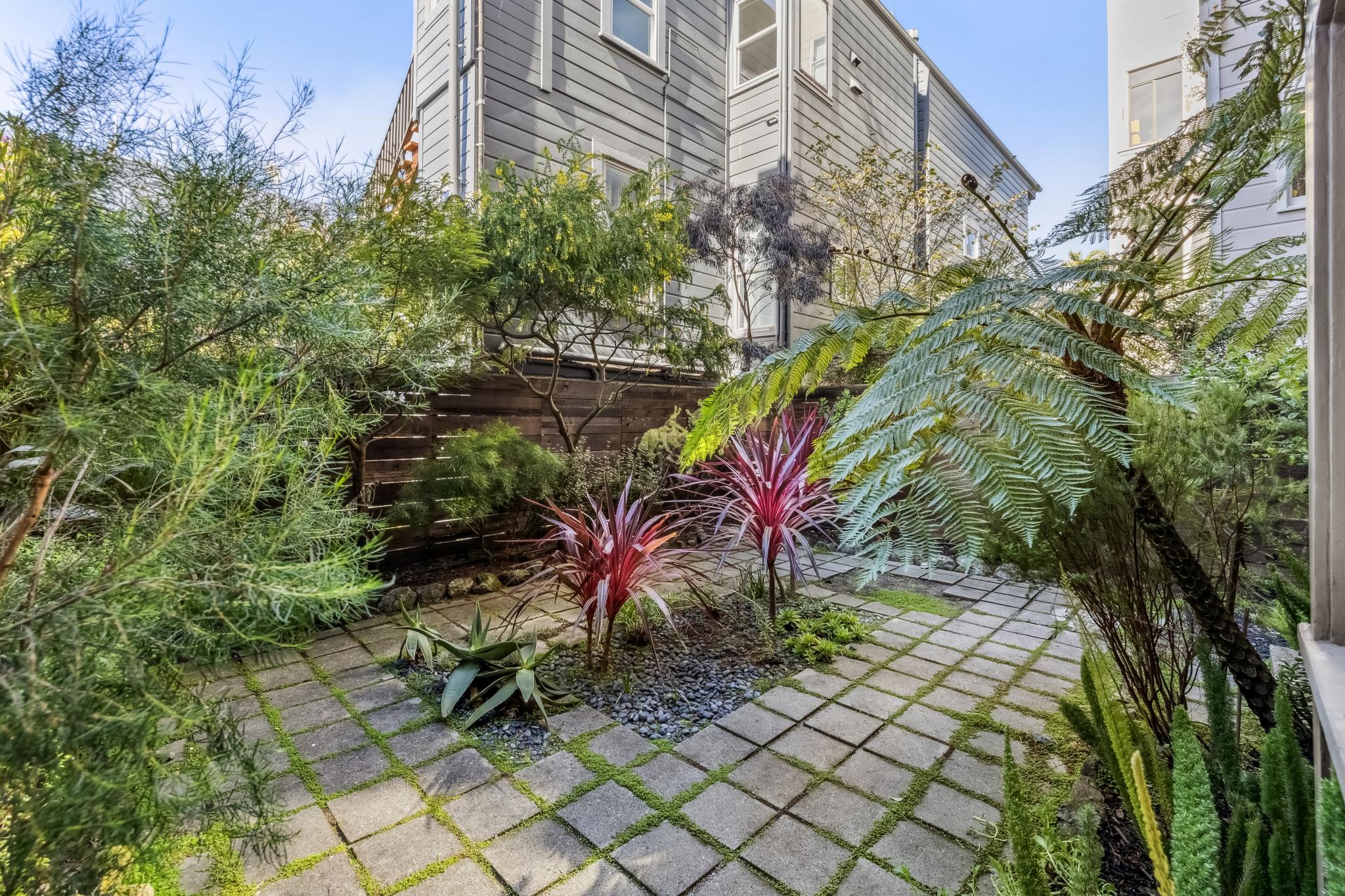  Grand  Edwardian Opportunity - 物件實景