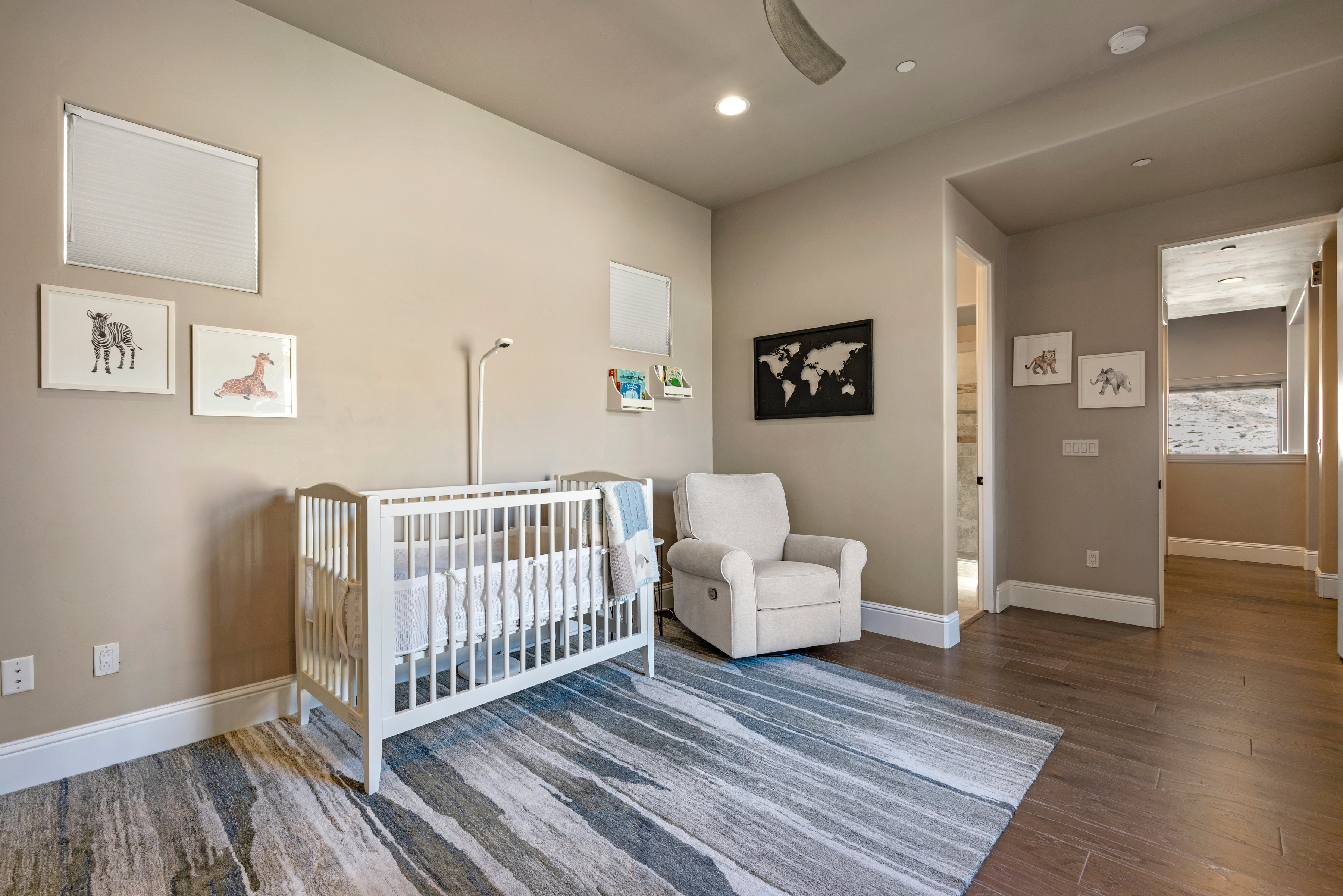  Luxurious Modern Farmhouse with Breathtaking Views - 物件實景