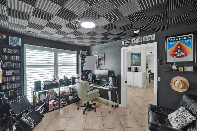Davie, Florida, 33325, United States, 3 Bedrooms Bedrooms, ,2 BathroomsBathrooms,Residential,For Sale,1902836