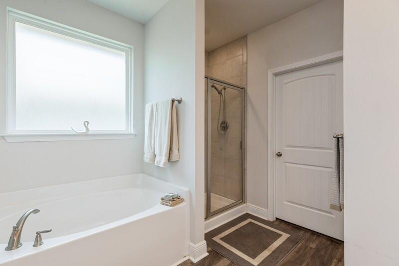 Freeport, Florida, 32439, United States, 4 Bedrooms Bedrooms, ,3 BathroomsBathrooms,Residential,For Sale,1876271