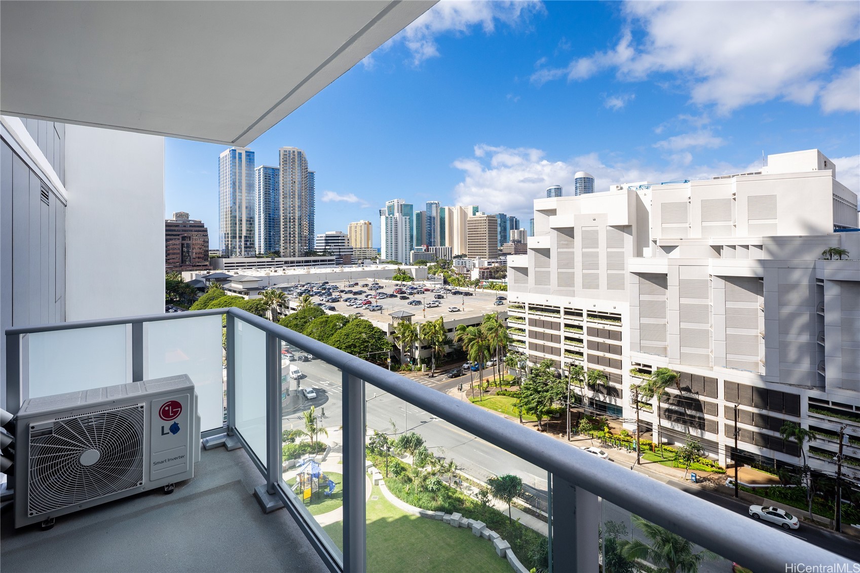 Honolulu, Hawaii, 96814, United States, 2 Bedrooms Bedrooms, ,2 BathroomsBathrooms,Residential,For Sale,1988150