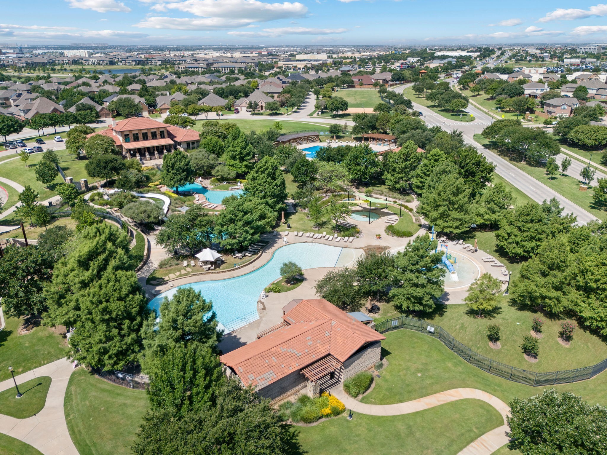 Fort Worth, Texas, 76244, United States, 4 Bedrooms Bedrooms, ,4 BathroomsBathrooms,Residential,For Sale,1901219