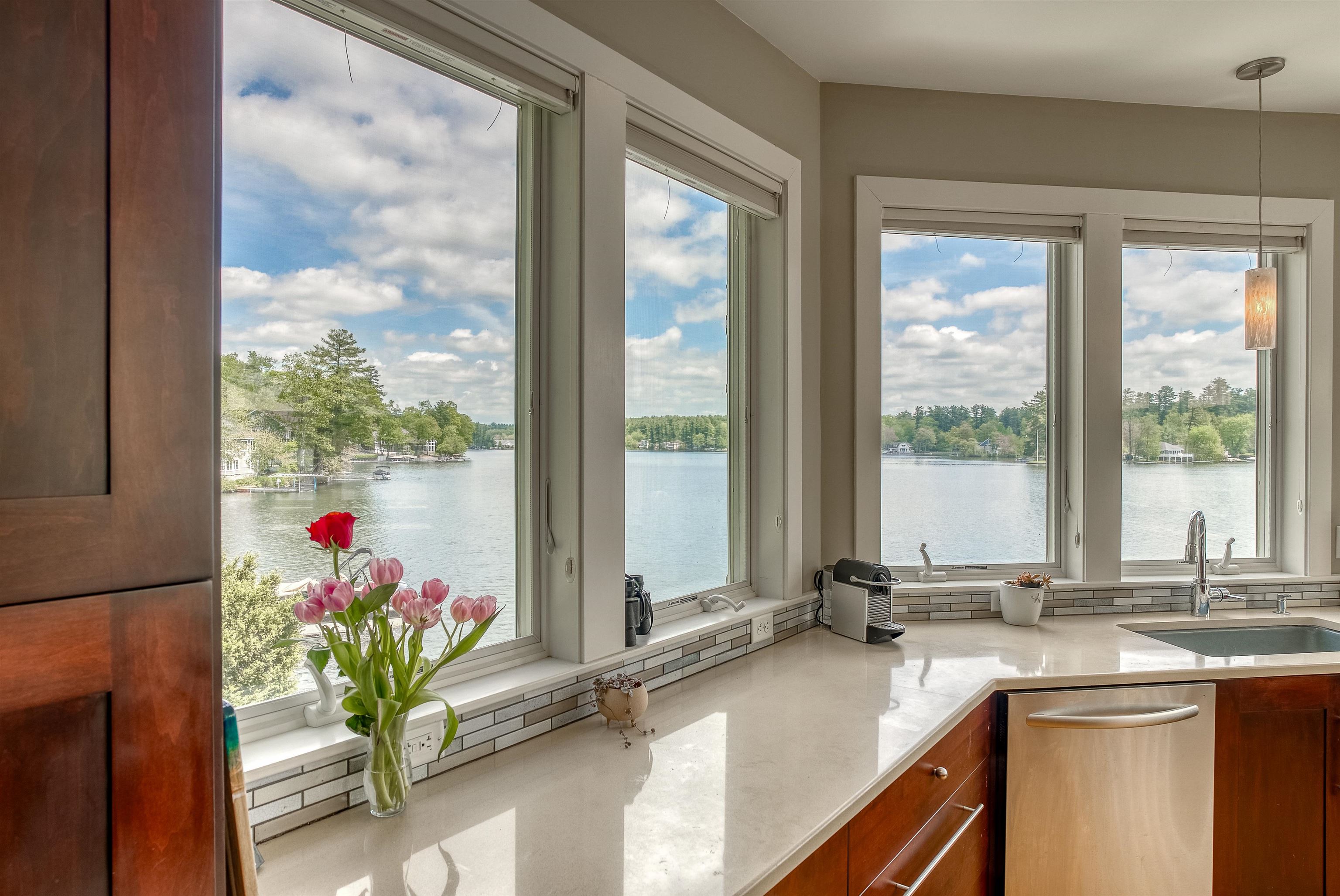 Windham, New Hampshire, 03087, United States, 4 Bedrooms Bedrooms, ,3 BathroomsBathrooms,Residential,For Sale,1824064