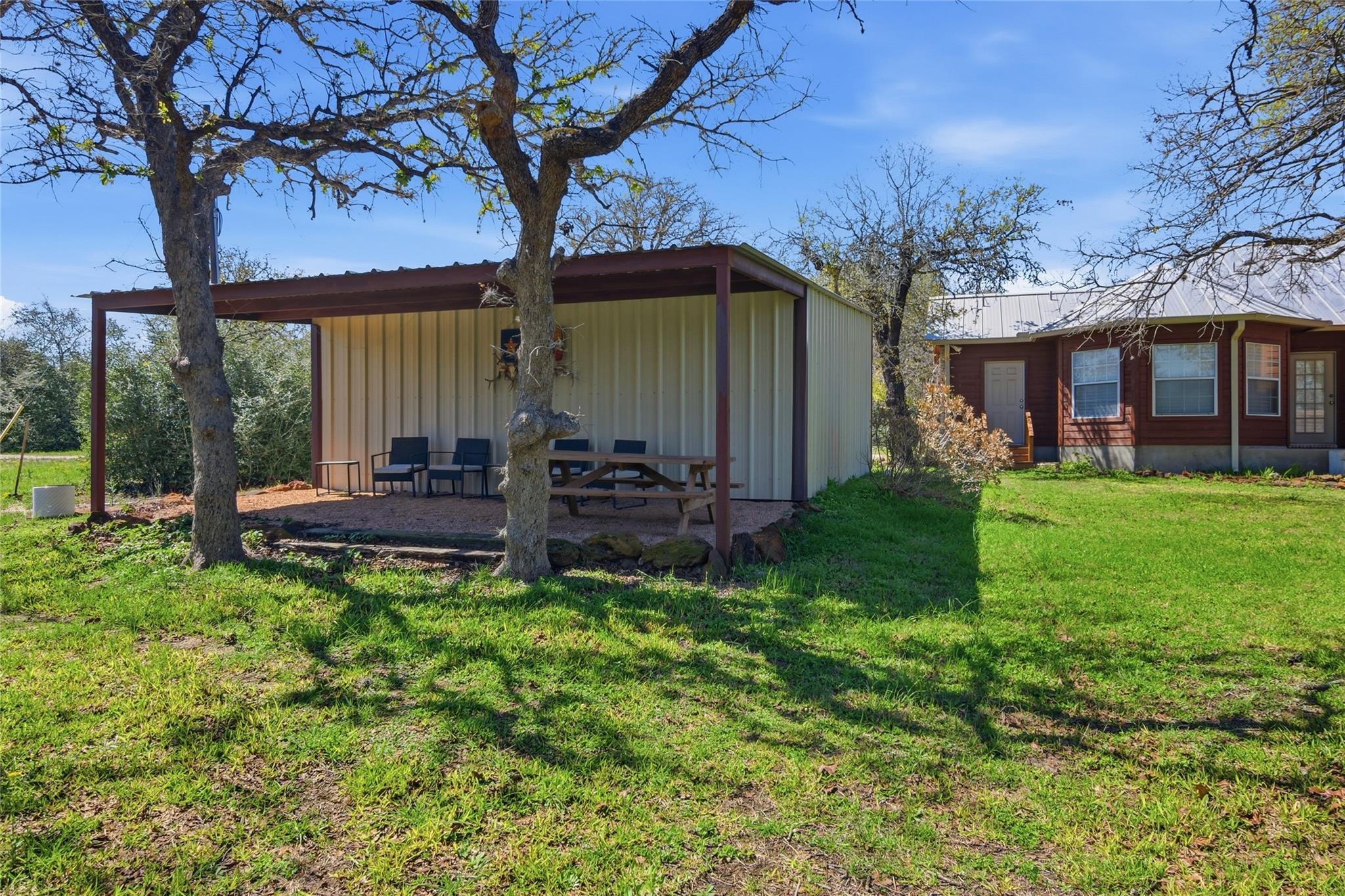 Seguin, Texas, 78155, United States, 3 Bedrooms Bedrooms, ,3 BathroomsBathrooms,Residential,For Sale,2037314