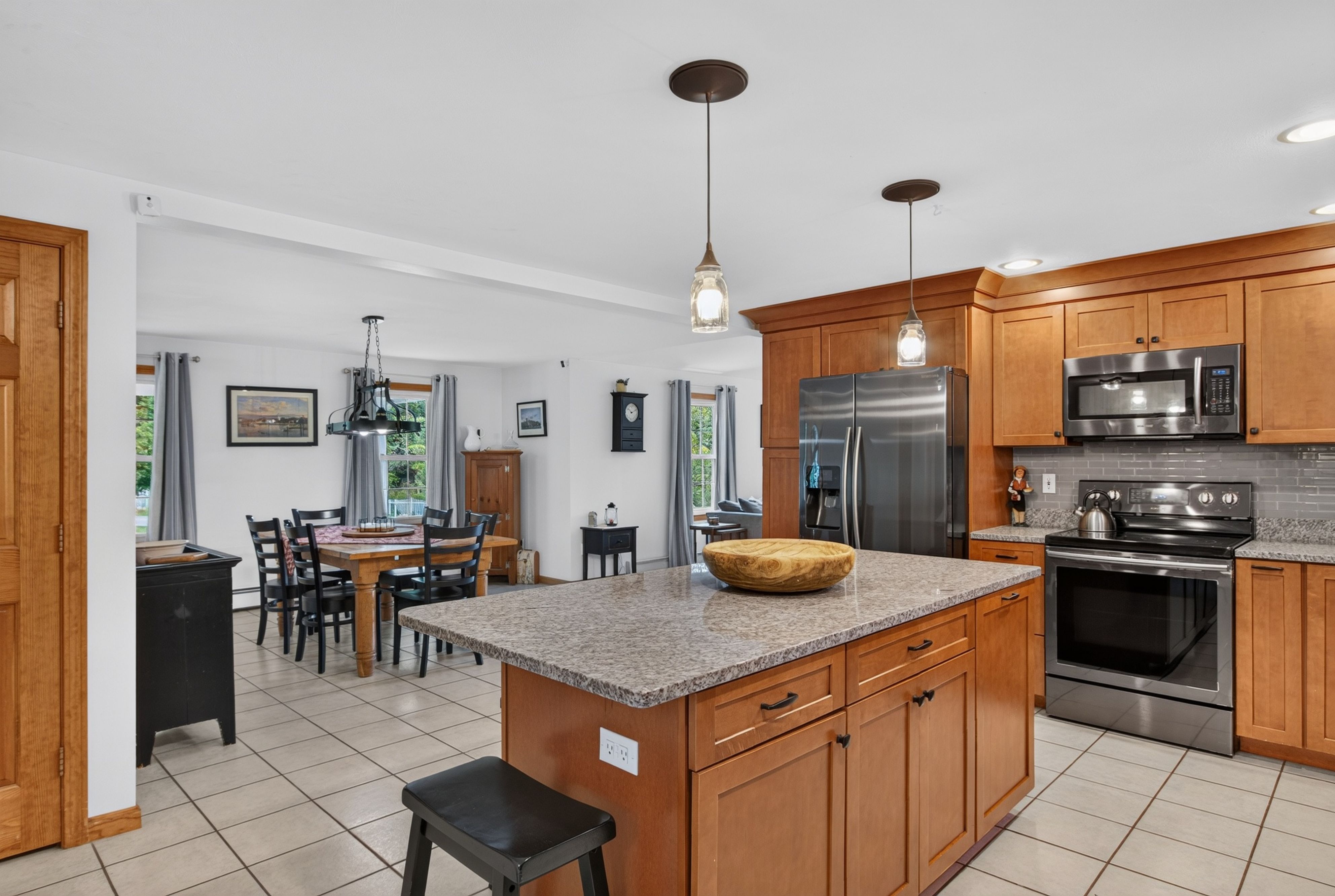  2 Orion Road, Pepperell, MA, 01463 - 物件實景