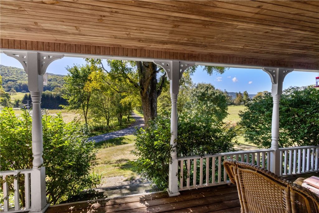 Walton, New York, 13856, United States, 4 Bedrooms Bedrooms, ,4 BathroomsBathrooms,Residential,For Sale,1947097