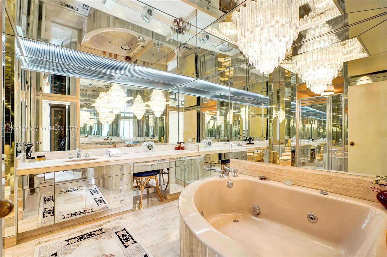 Aventura, Florida, 33180, United States, 2 Bedrooms Bedrooms, ,2 BathroomsBathrooms,Residential,For Sale,1994383