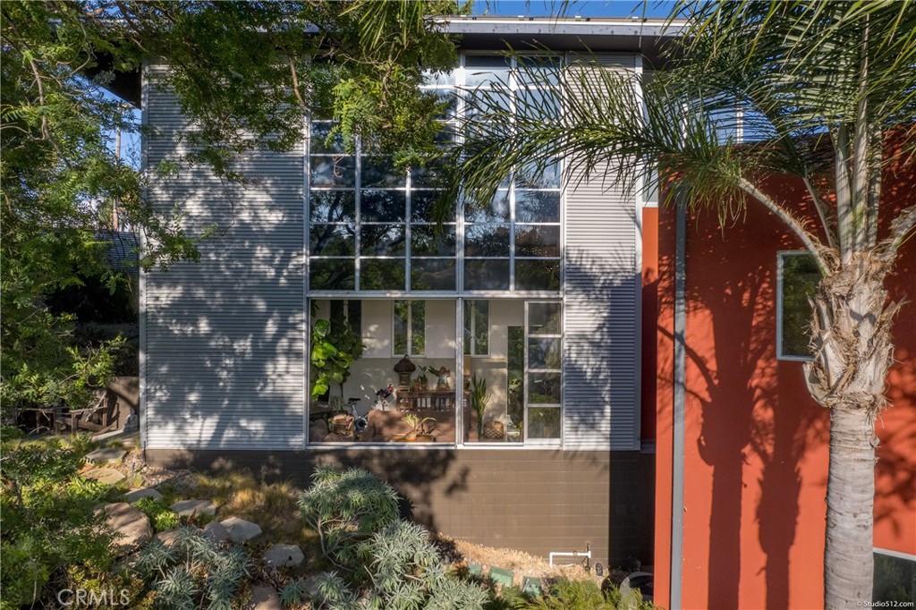 Escondido, California, 92025, United States, 4 Bedrooms Bedrooms, ,3 BathroomsBathrooms,Residential,For Sale,1994809