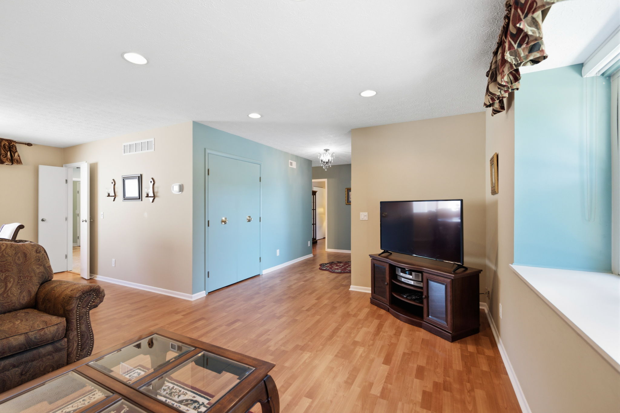  2 Boxwood Court, Cincinnati, OH 45246 - 物件實景