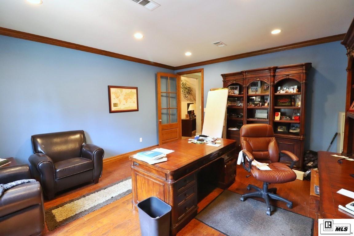 West Monroe, Louisiana, 71291, United States, 5 Bedrooms Bedrooms, ,5 BathroomsBathrooms,Residential,For Sale,1794590