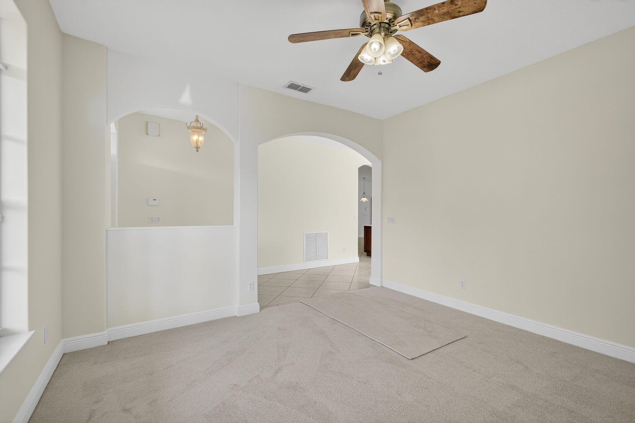 Port Saint Lucie, Florida, 34983, United States, 4 Bedrooms Bedrooms, ,2 BathroomsBathrooms,Residential,For Sale,1959022