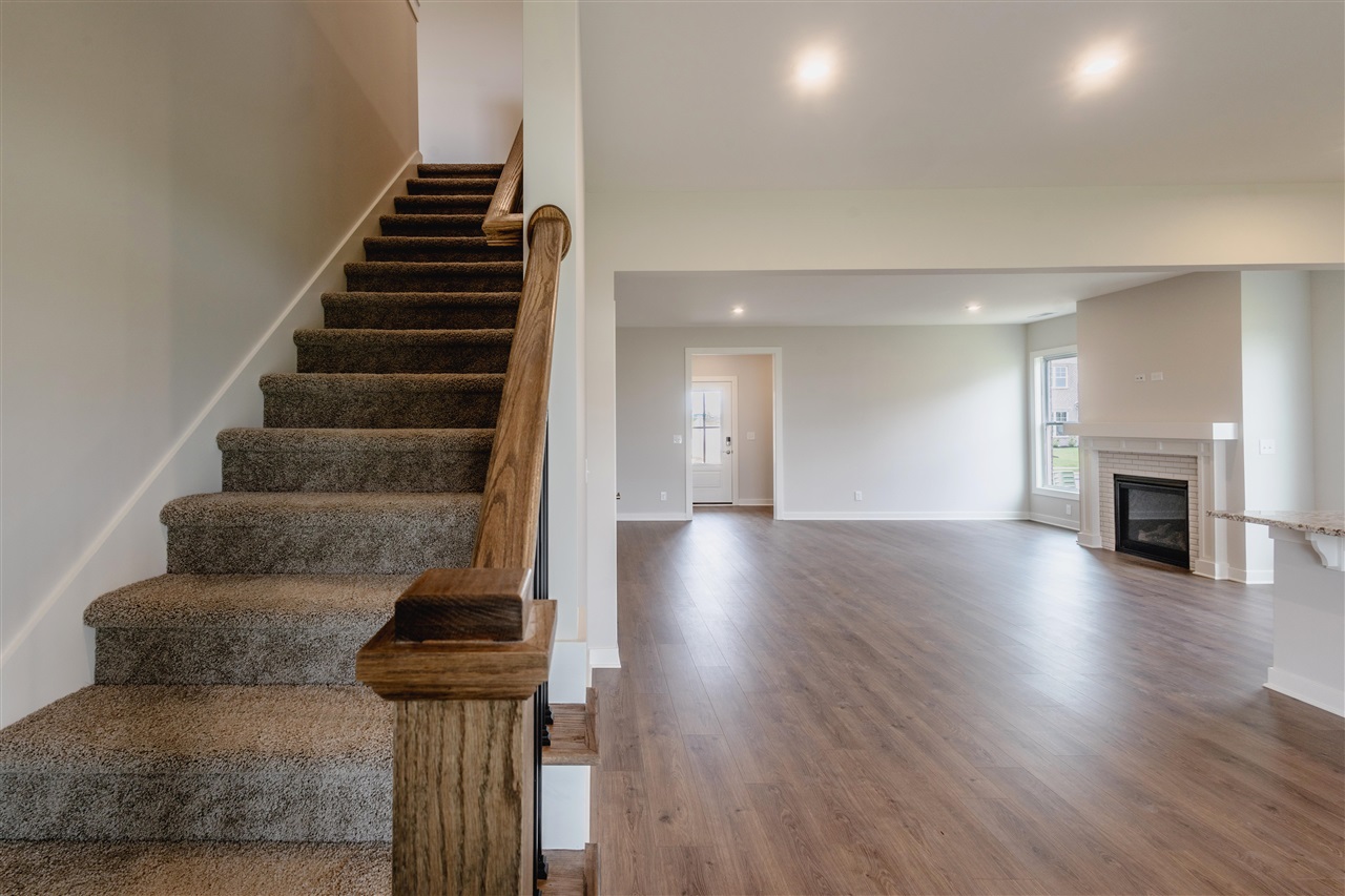 Bowling Green, Kentucky, 42104, United States, 4 Bedrooms Bedrooms, ,3 BathroomsBathrooms,Residential,For Sale,1913768