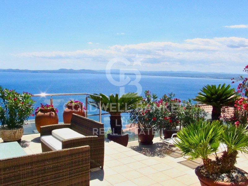 Girona, Roses, Port Esportiu - Puig Rom - Canyelle, Roses, Catalonia, ES, 5 Bedrooms Bedrooms, ,3 BathroomsBathrooms,Residential,For Sale,Girona, Roses, Port Esportiu - Puig Rom - Canyelle,1626274
