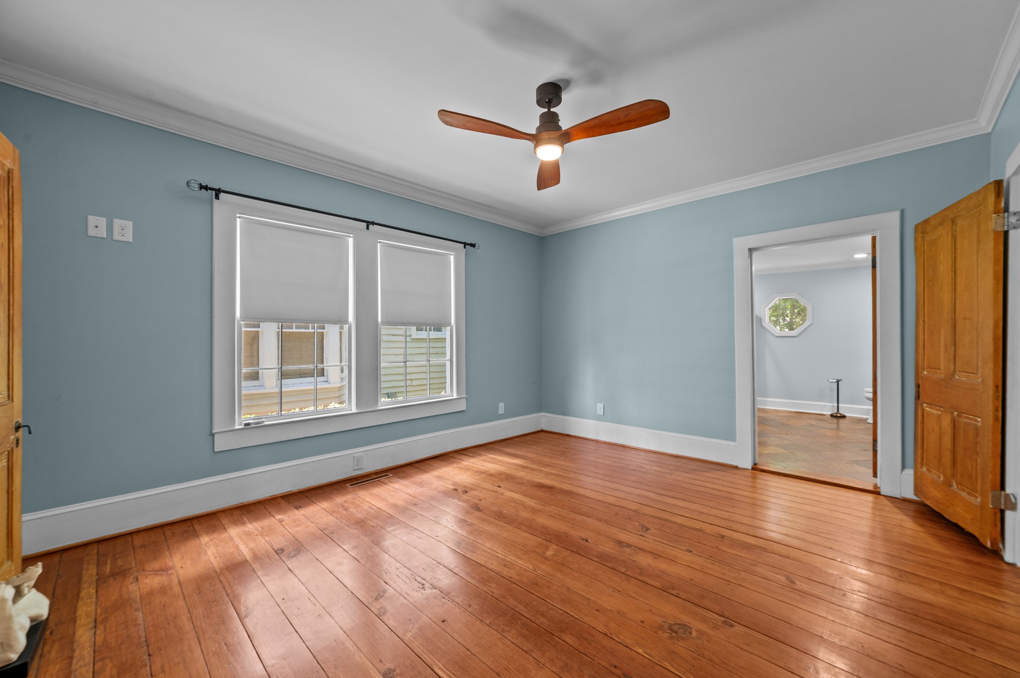 Washington, North Carolina, 27889, United States, 5 Bedrooms Bedrooms, ,3 BathroomsBathrooms,Residential,For Sale,1869236