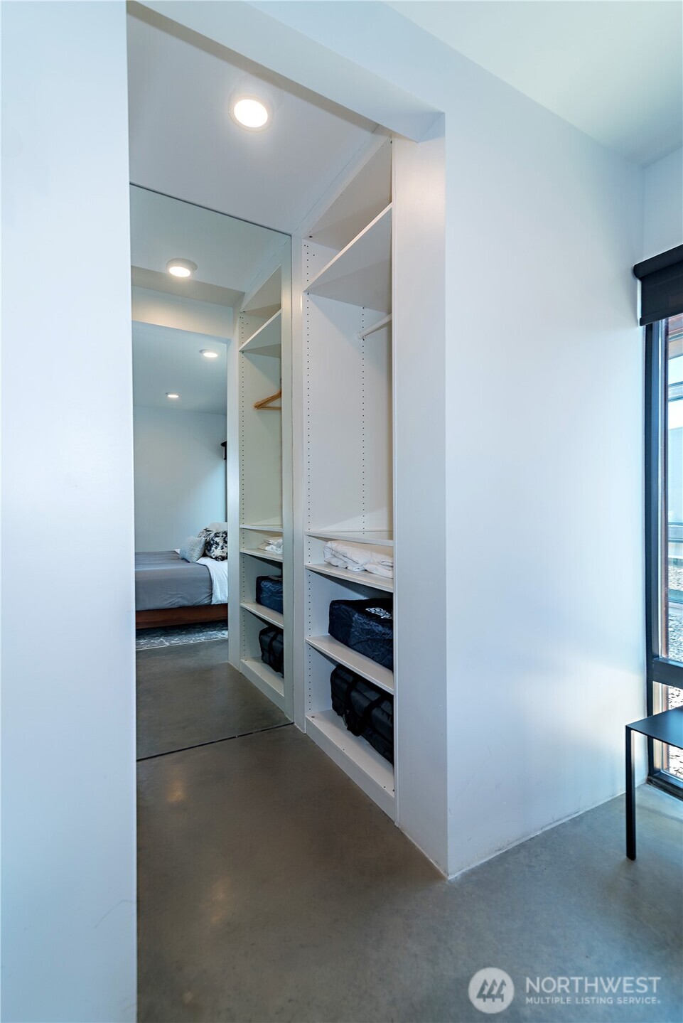 Quincy, Washington, 98848, United States, 2 Bedrooms Bedrooms, ,1 BathroomBathrooms,Residential,For Sale,2003117