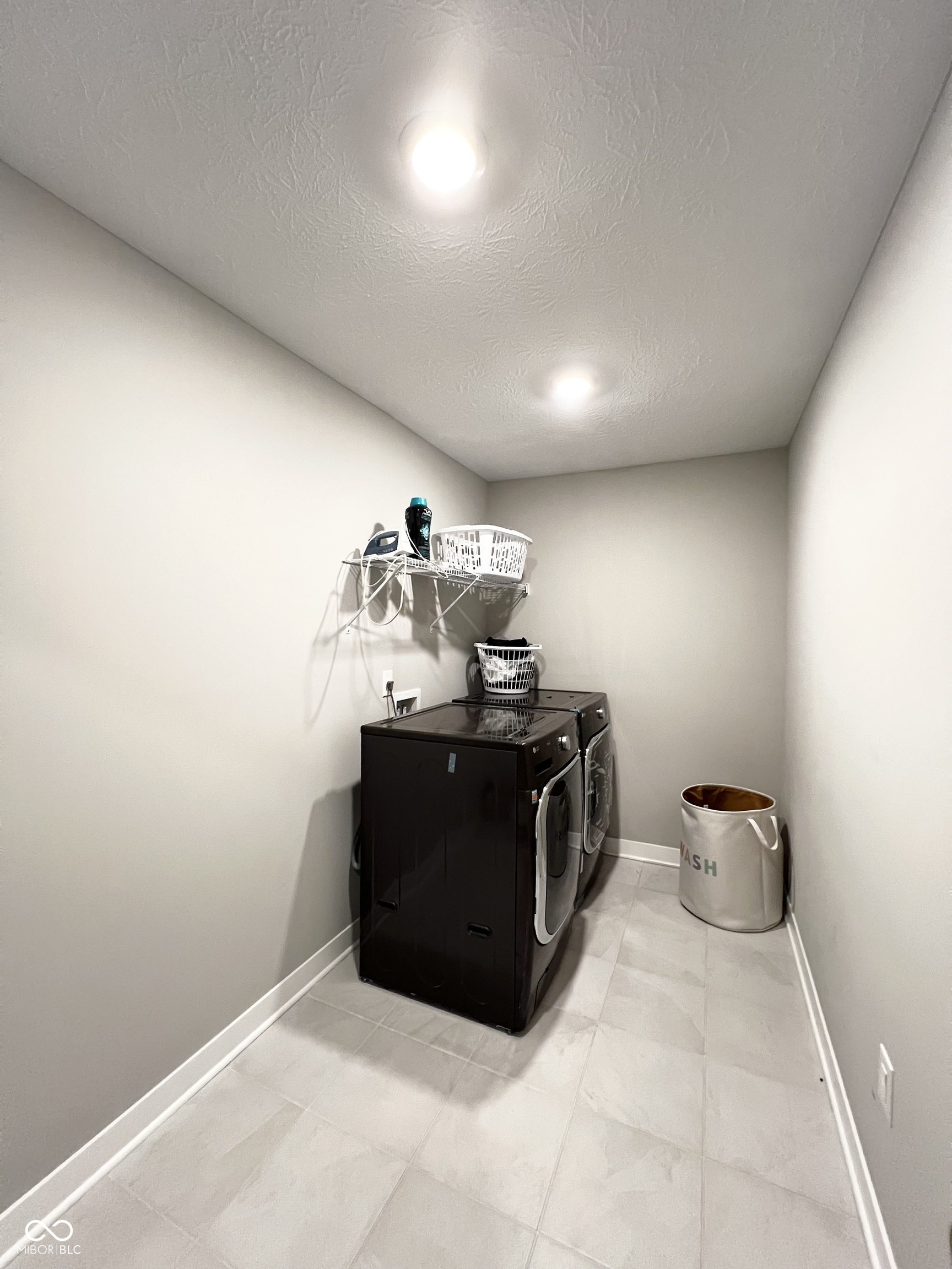 Fishers, Indiana, 46037, United States, 5 Bedrooms Bedrooms, ,4 BathroomsBathrooms,Residential,For Sale,1996464