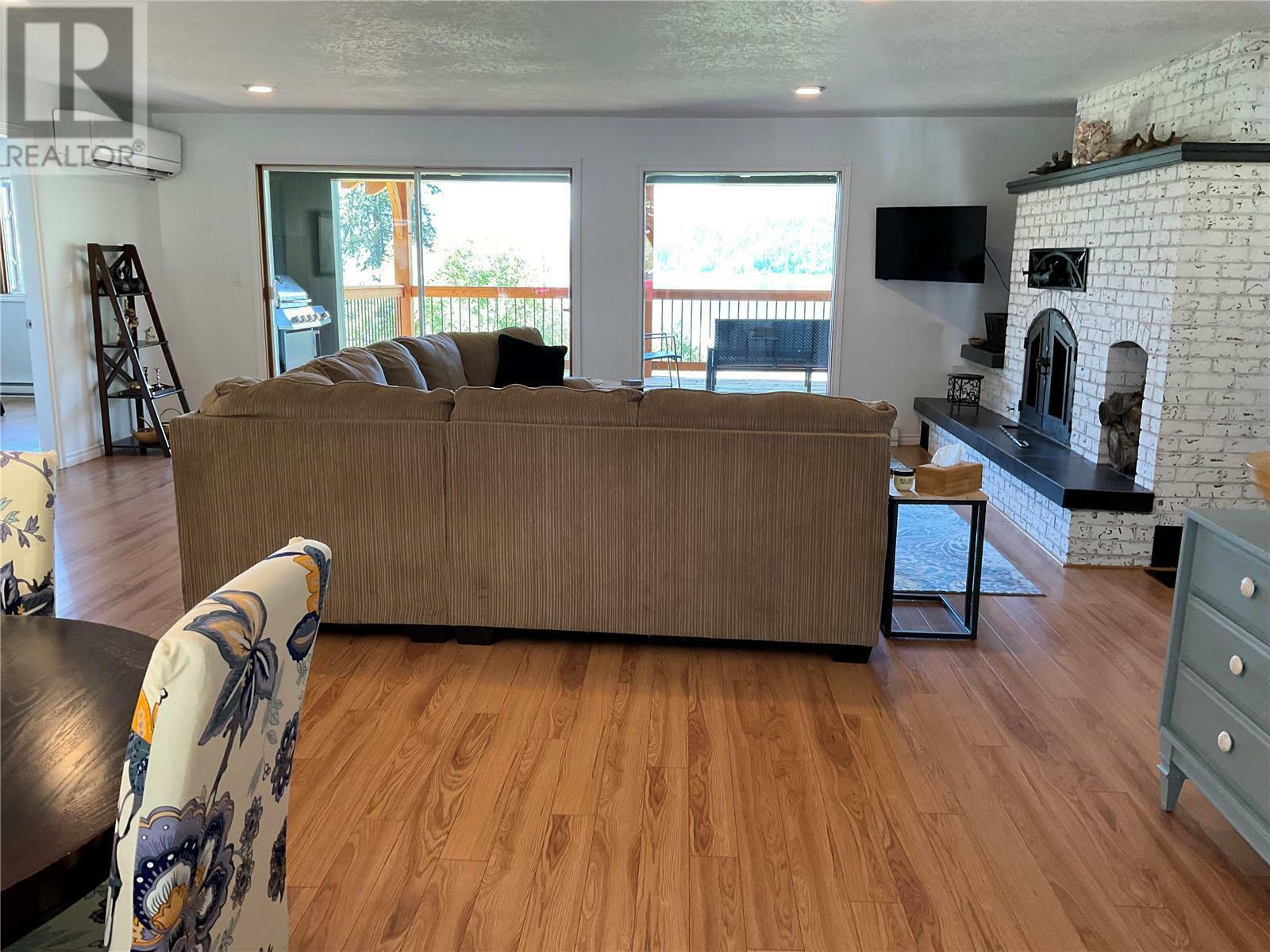 BURTON, British Columbia, V0G 1E0, CA, 4 Bedrooms Bedrooms, ,3 BathroomsBathrooms,Residential,For Sale,1836821