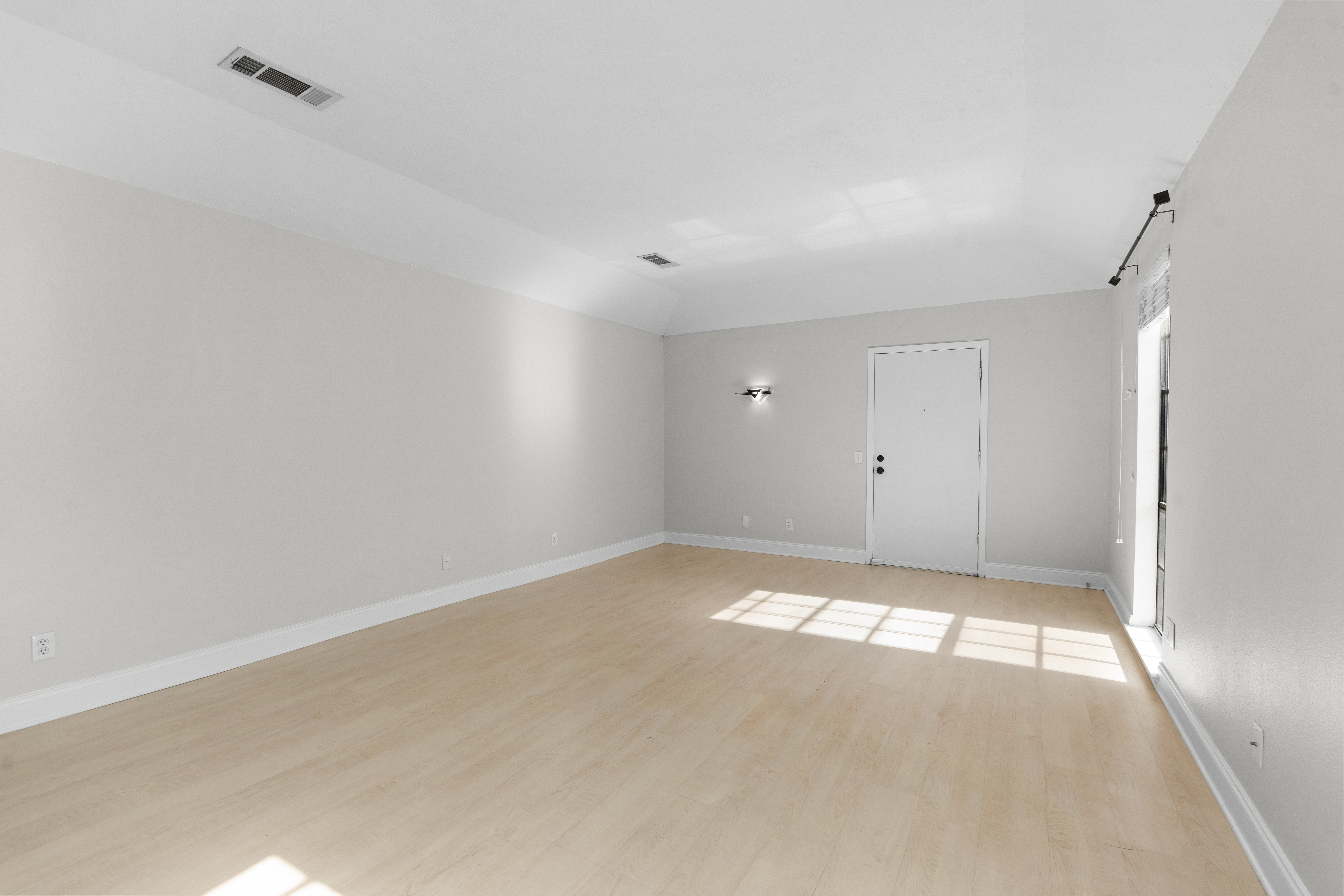  8033 North New Braunfels Avenue, San Antonio, TX 78209 - 物件實景