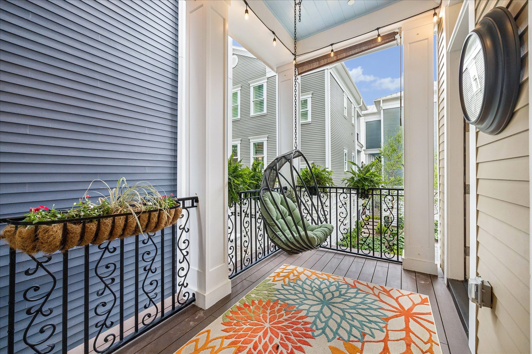  326 W 18th Street - 物件實景