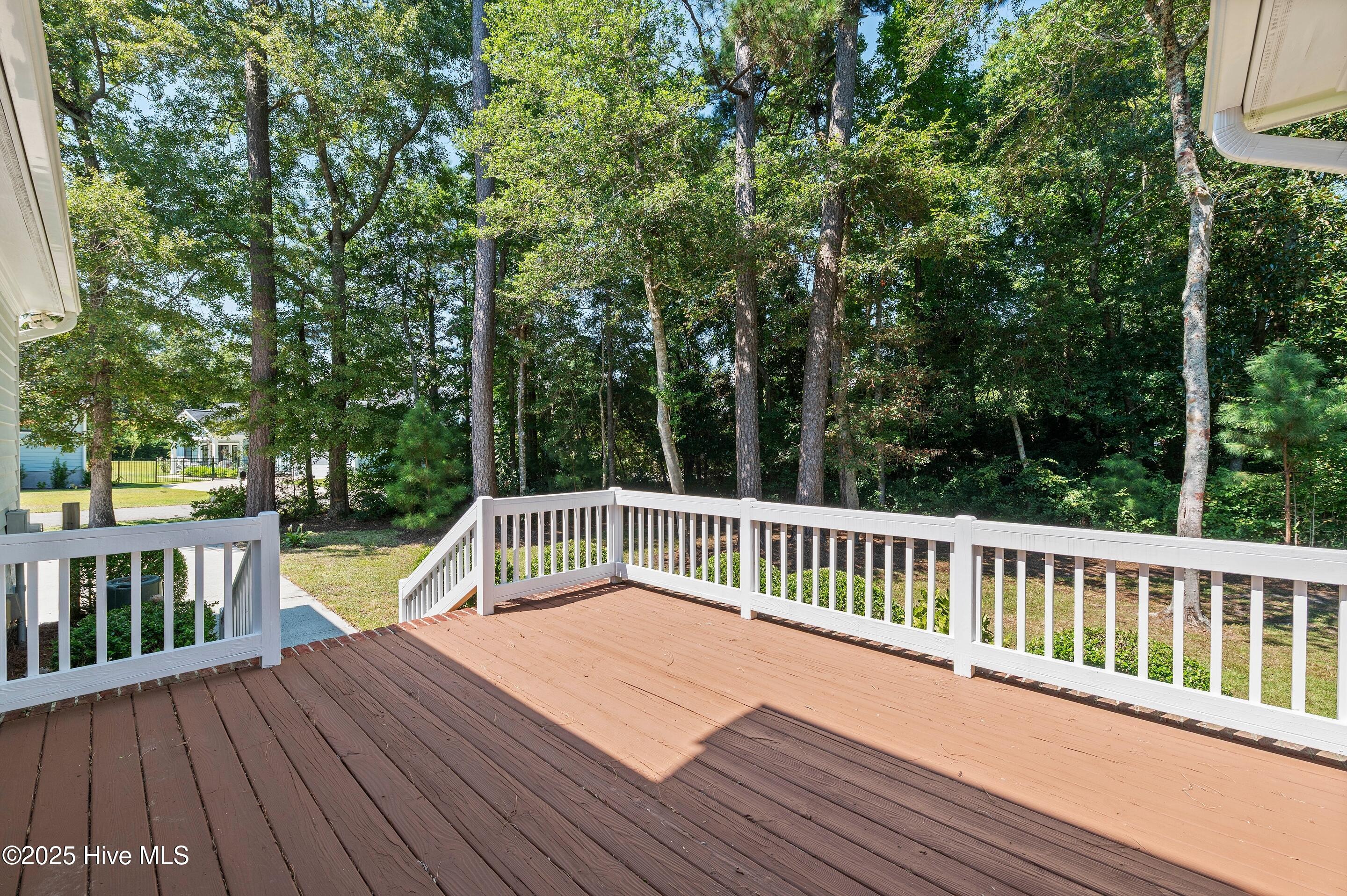 Wilmington, North Carolina, 28409, United States, 3 Bedrooms Bedrooms, ,4 BathroomsBathrooms,Residential,For Sale,1942177