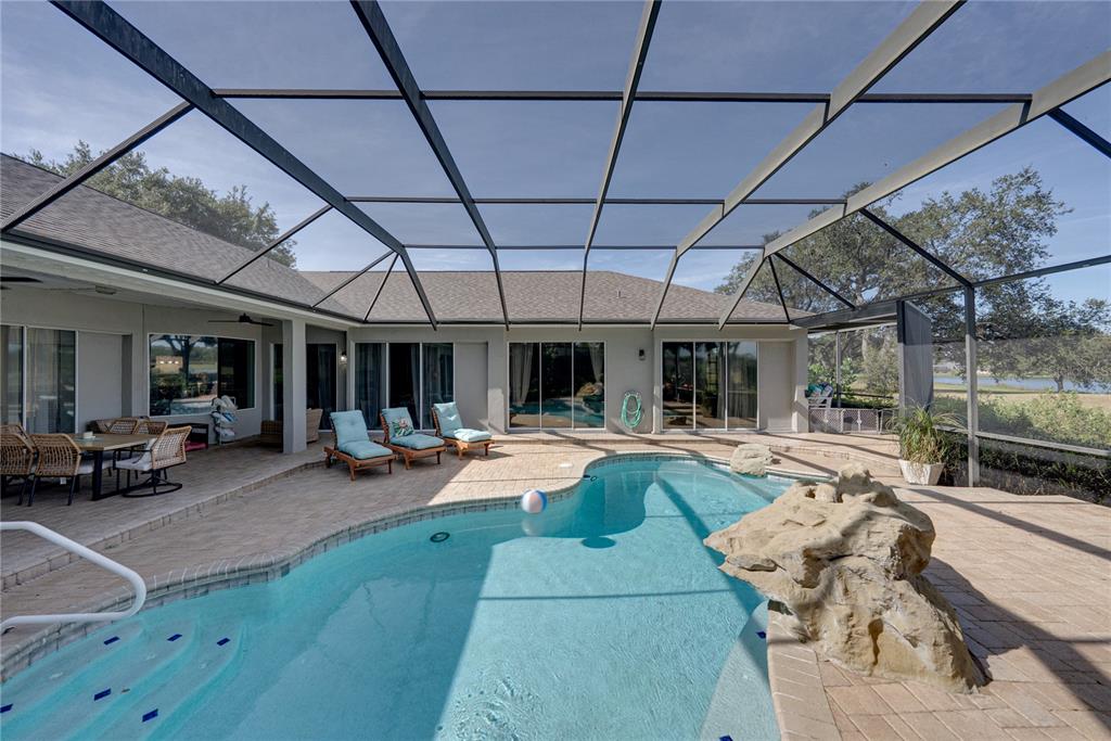 Plant City, Florida, 33566, United States, 4 Bedrooms Bedrooms, ,3 BathroomsBathrooms,Residential,For Sale,1996052