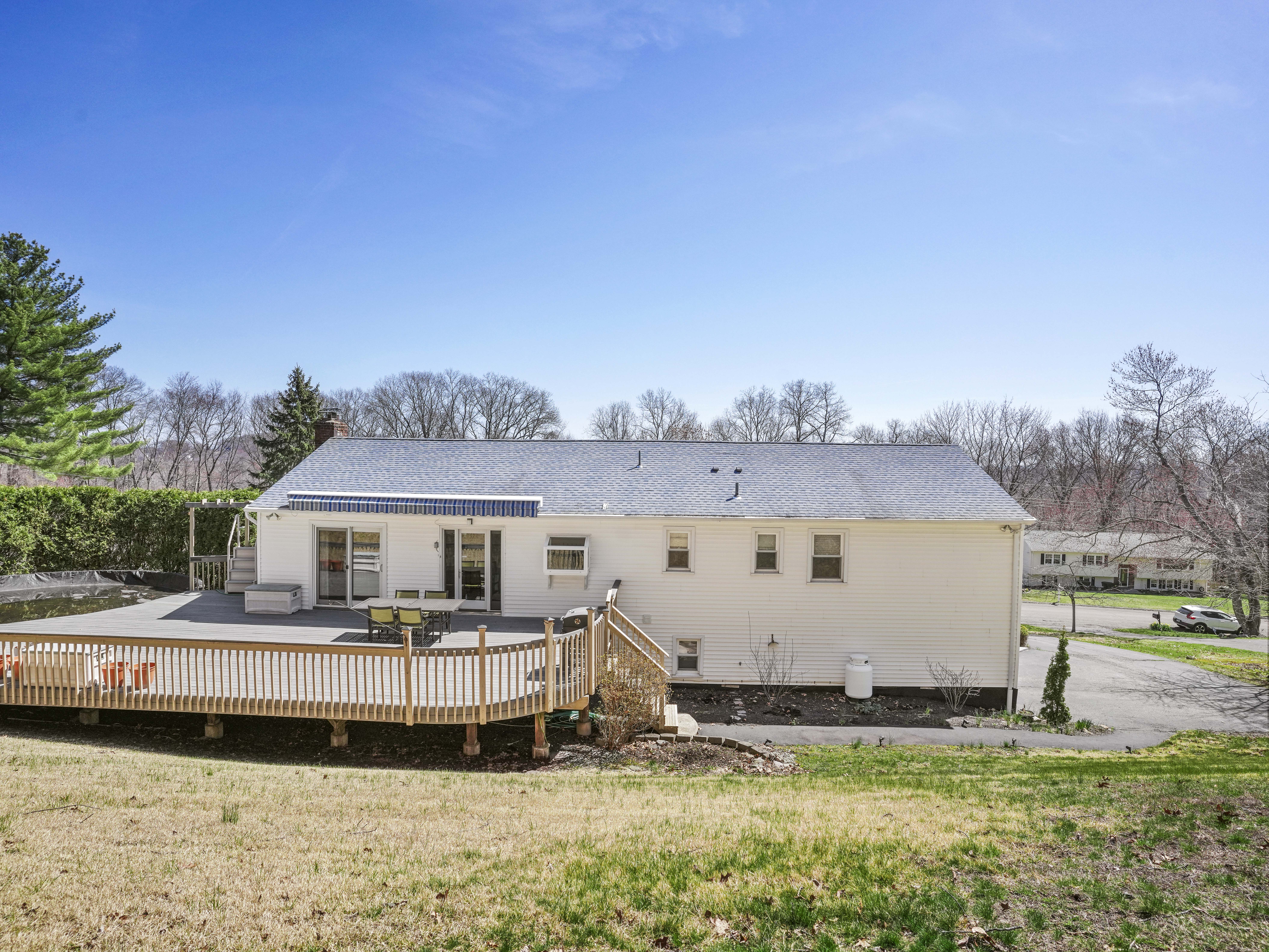  Peaceful Raised Ranch on Cul-de-sac - 物件實景