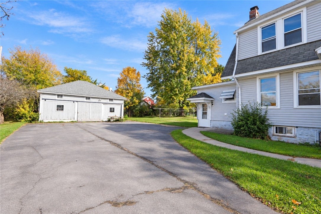 Seneca St, Savannah, NY 13146 #1