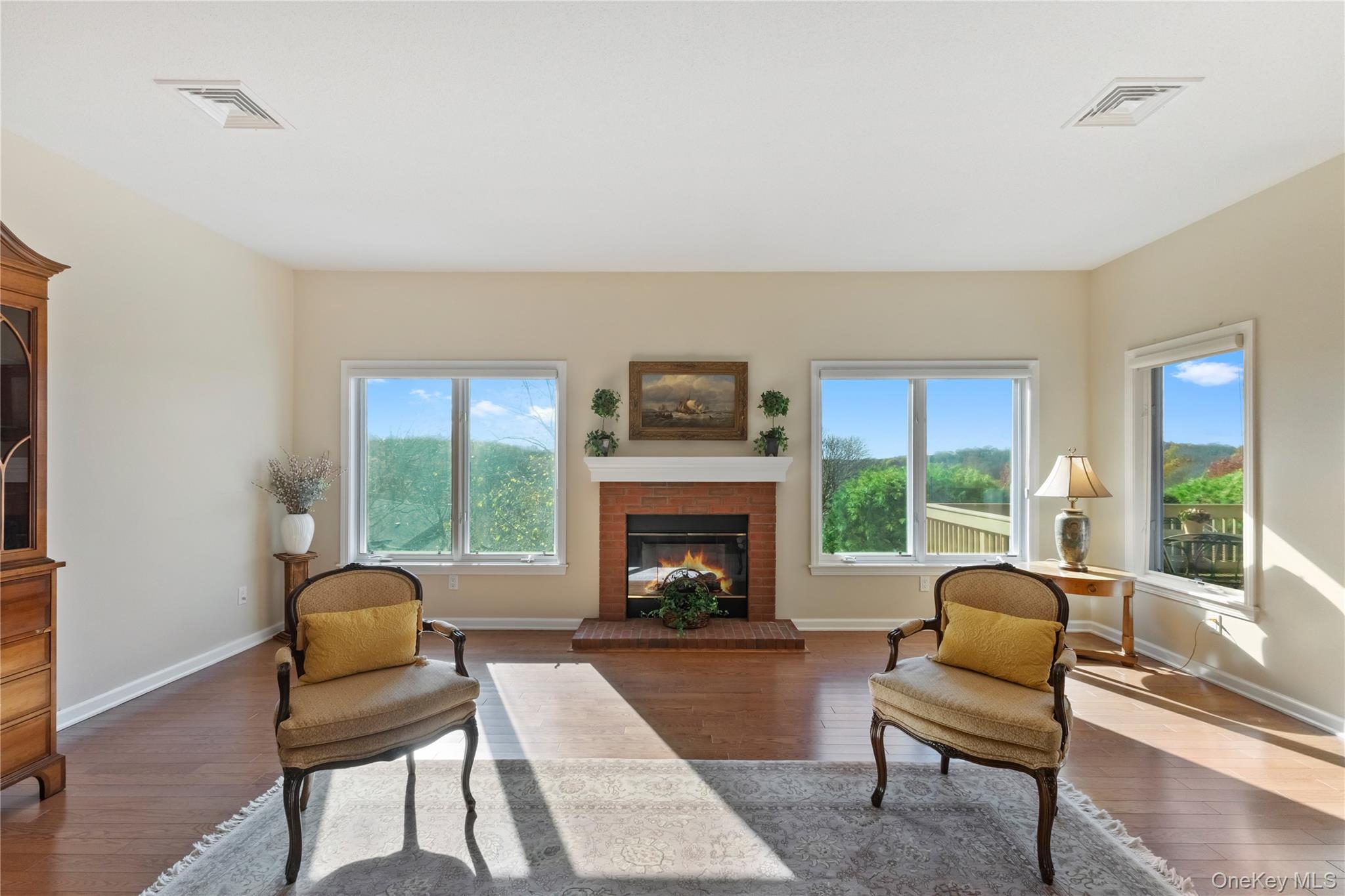 Somers, New York, 10589, United States, 3 Bedrooms Bedrooms, ,2 BathroomsBathrooms,Residential,For Sale,1989614