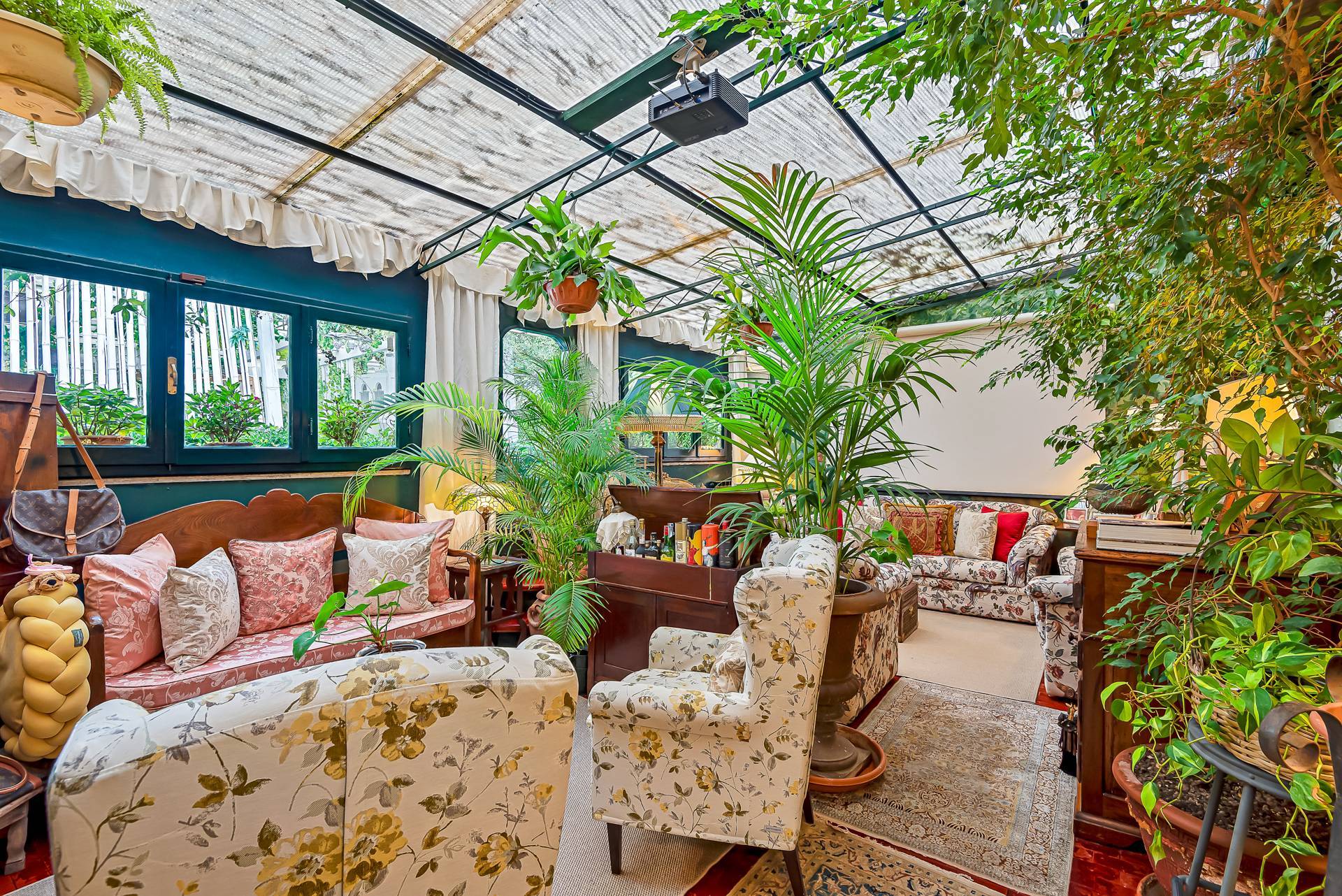 Massarosa, Lucca, 55054, IT, 8 Bedrooms Bedrooms, ,8 BathroomsBathrooms,Residential,For Sale,1990966