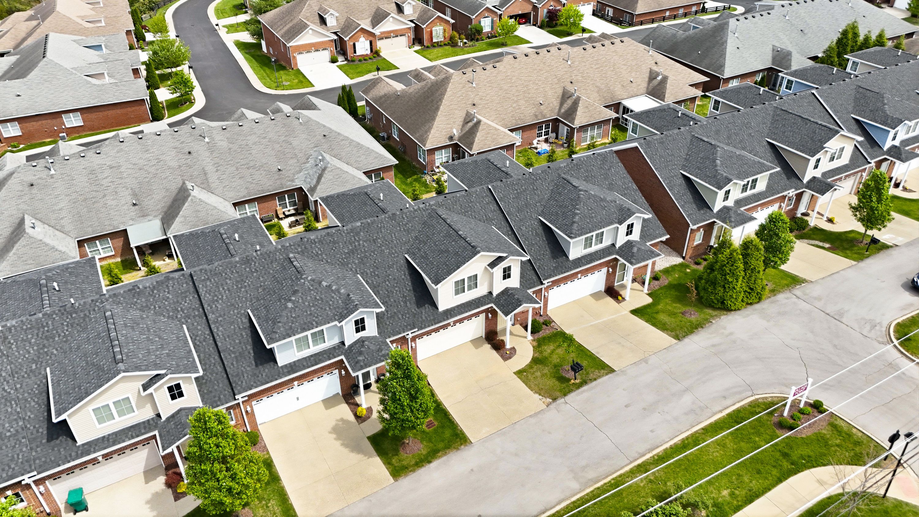  907 South English Station Road, Louisville, KY 40299 - 物件實景