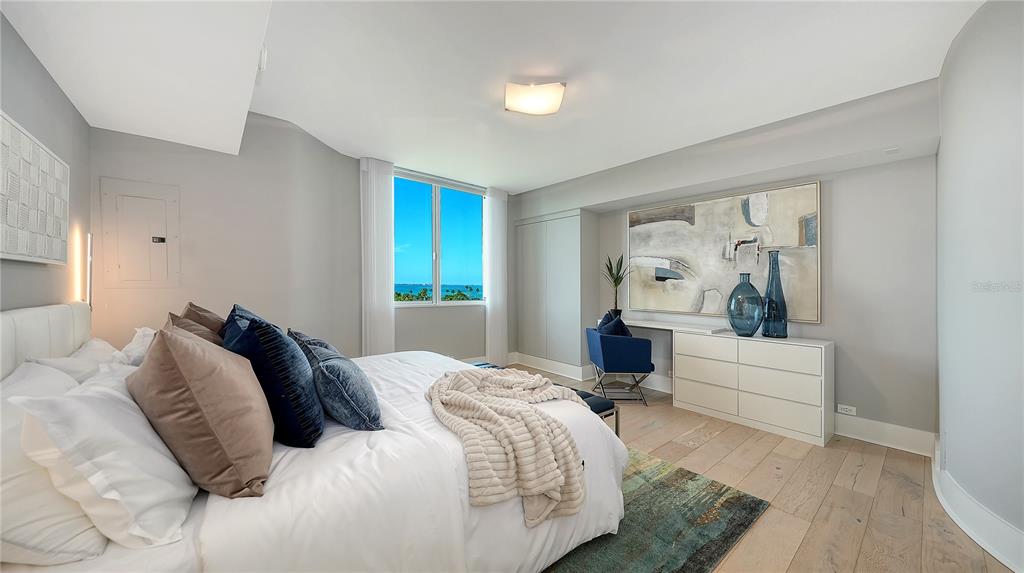 Sarasota, Florida, 34236, United States, 3 Bedrooms Bedrooms, ,4 BathroomsBathrooms,Residential,For Sale,1996968