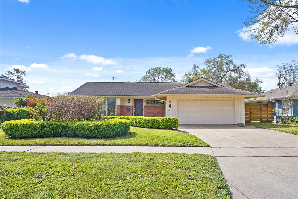 Houston, Texas, 77096, United States, 3 Bedrooms Bedrooms, ,3 BathroomsBathrooms,Residential,For Sale,1857598